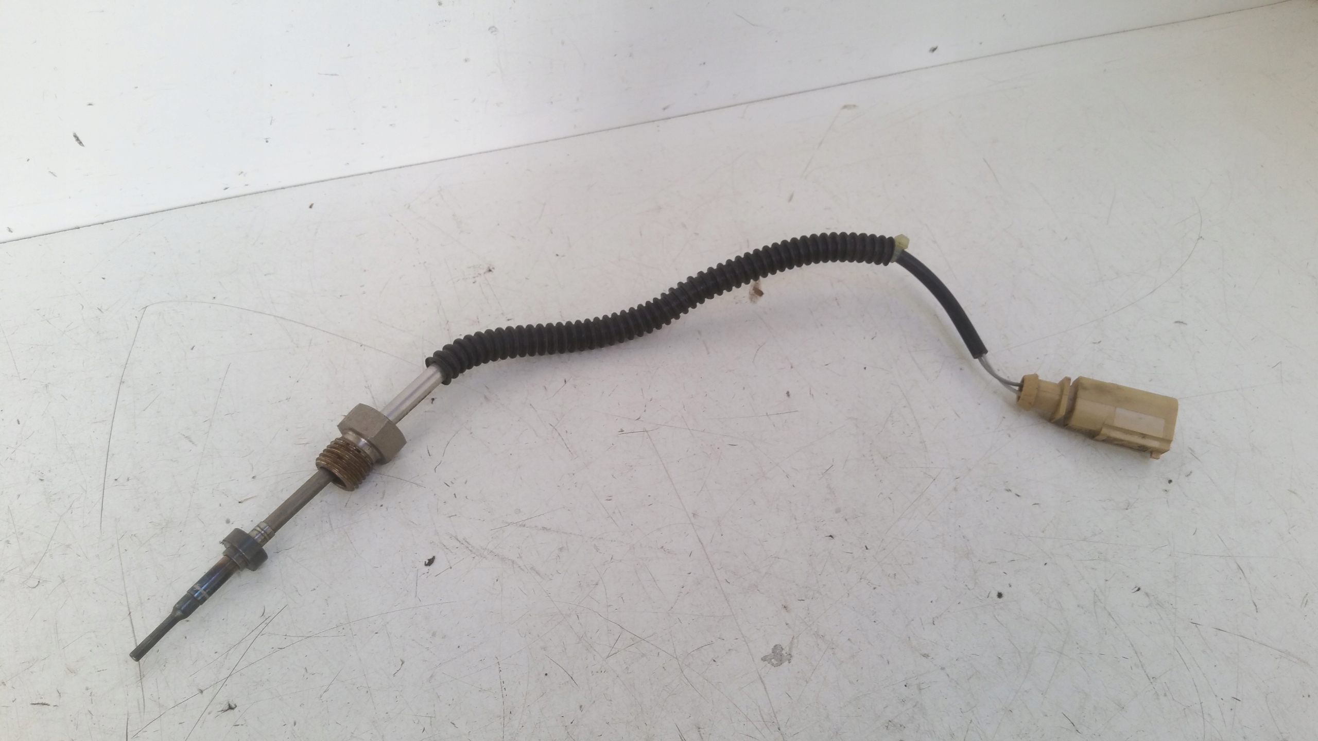 Sensor temperatury Gase 8K0906088D AUDI A4 B8