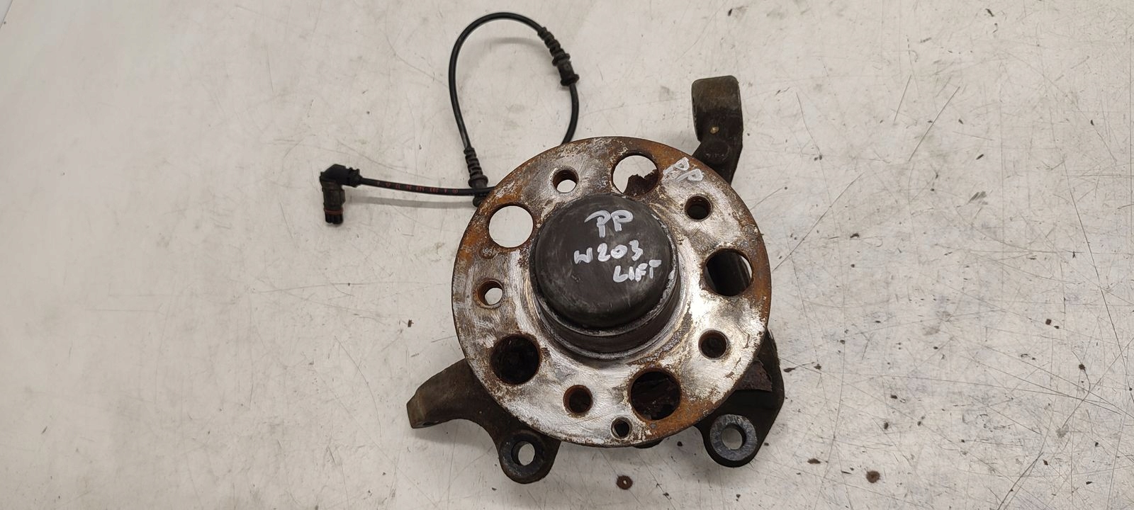 swing front front right Mercedes W203 LIFT 2,2 CDI