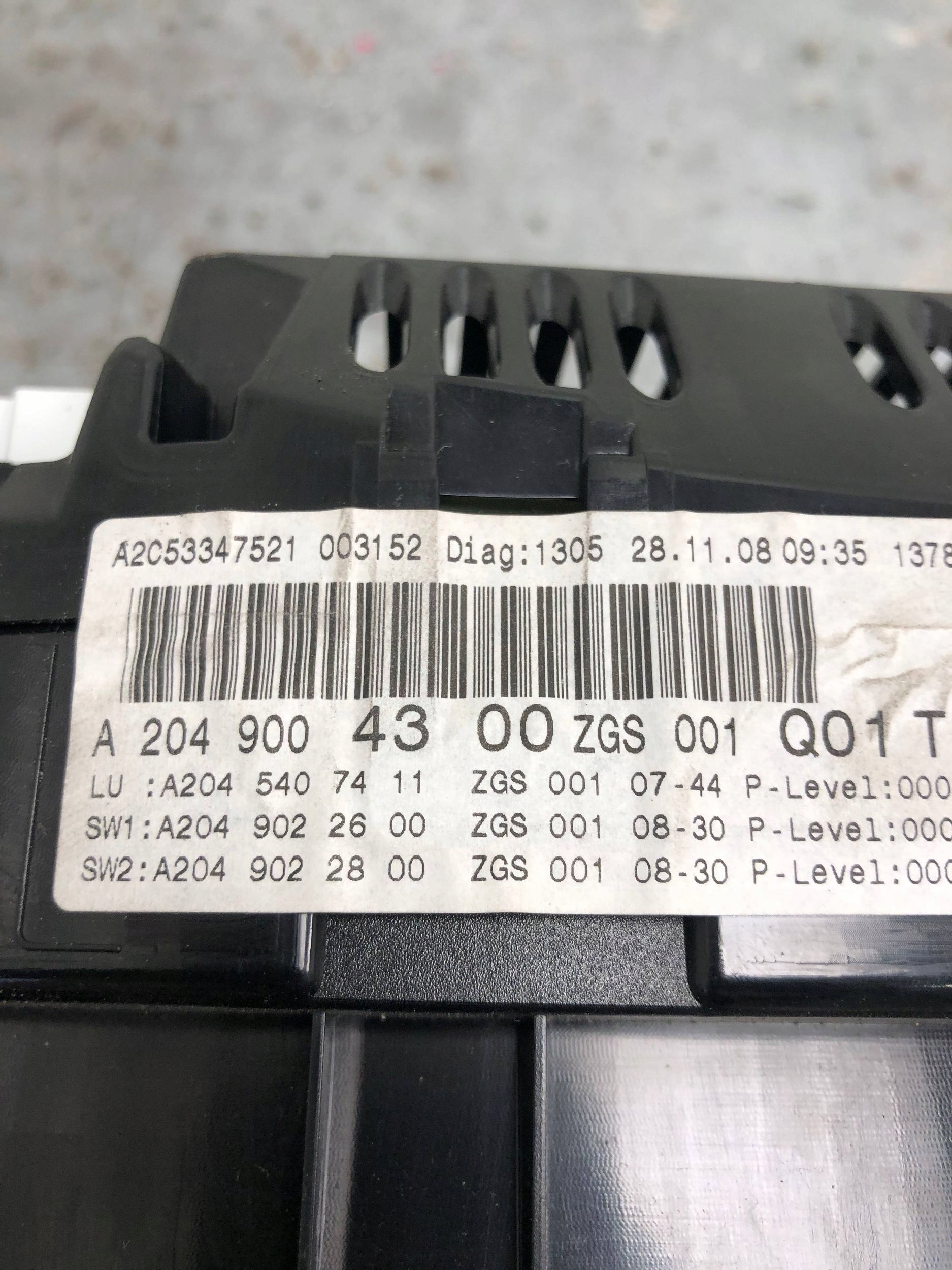 dials dials MERCEDES W204 A2049004300 EUROPA