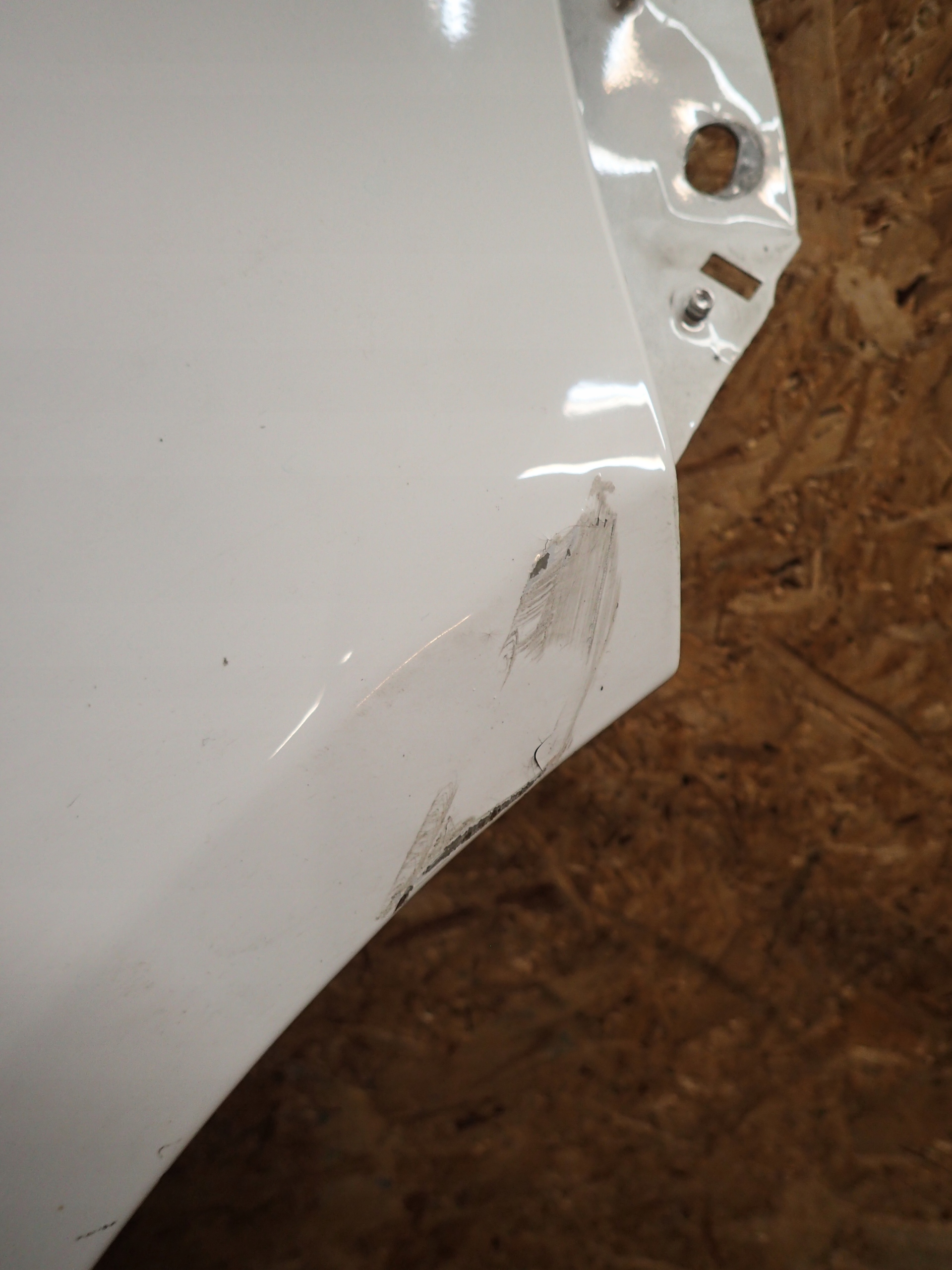 PARAFANGO ANTERIORE DESTRA OPEL CORSA D