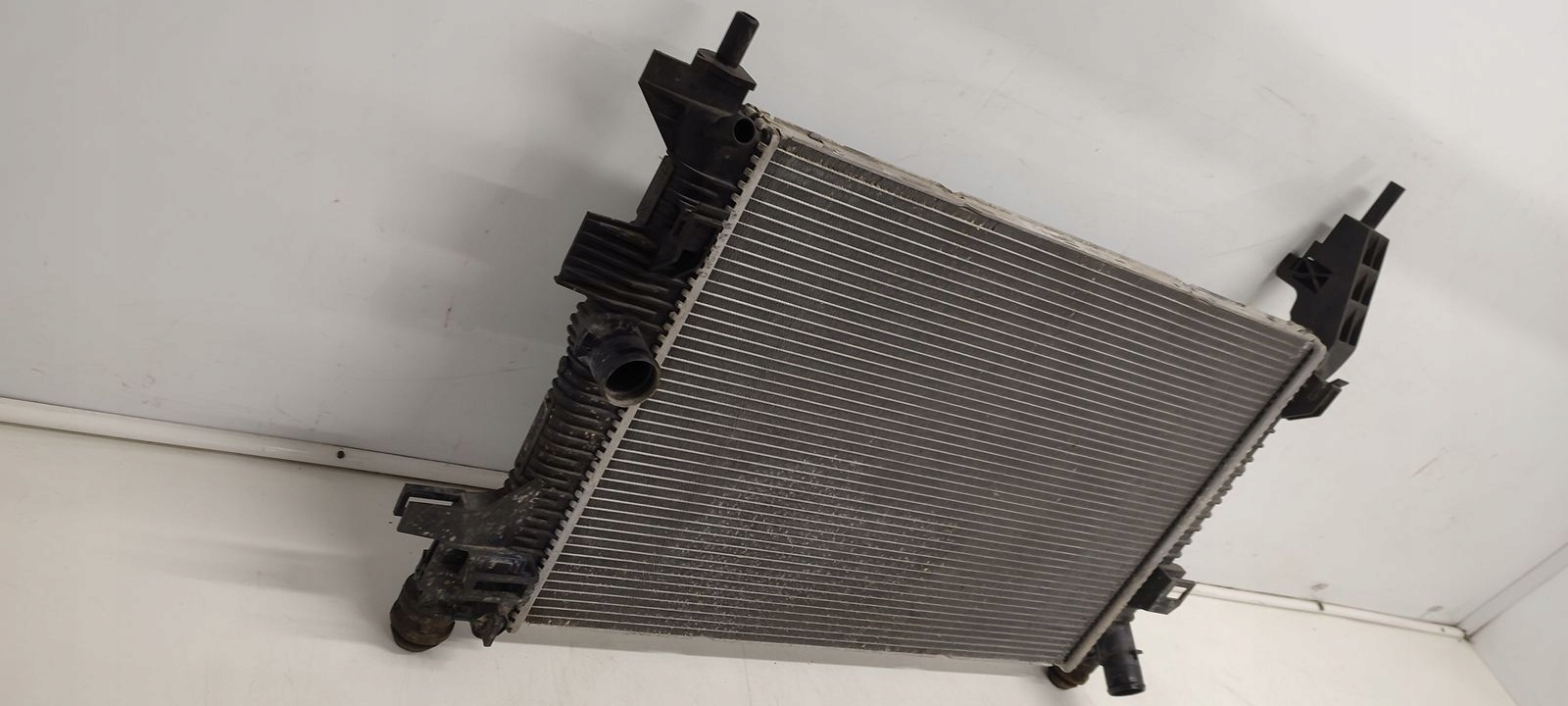 water cooler Ford Focus MK3 1,6 TDCI