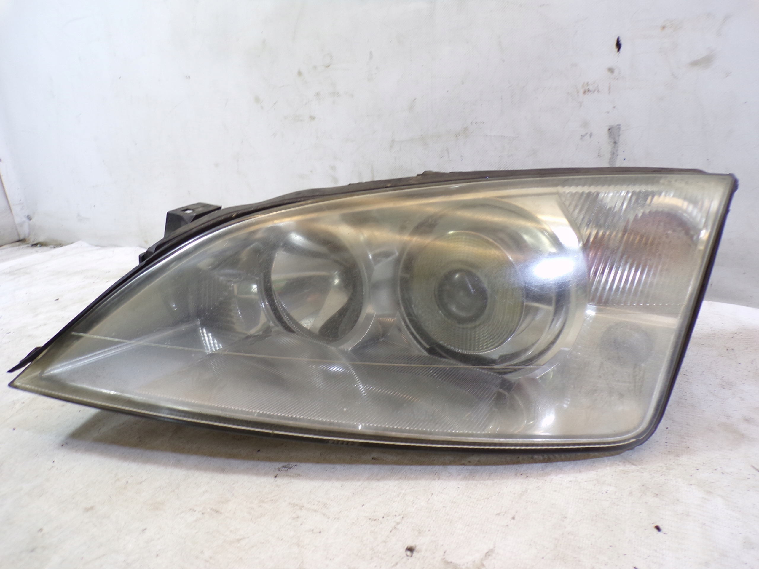light front front left FORD MONDEO 3 III XENON (2) (K)