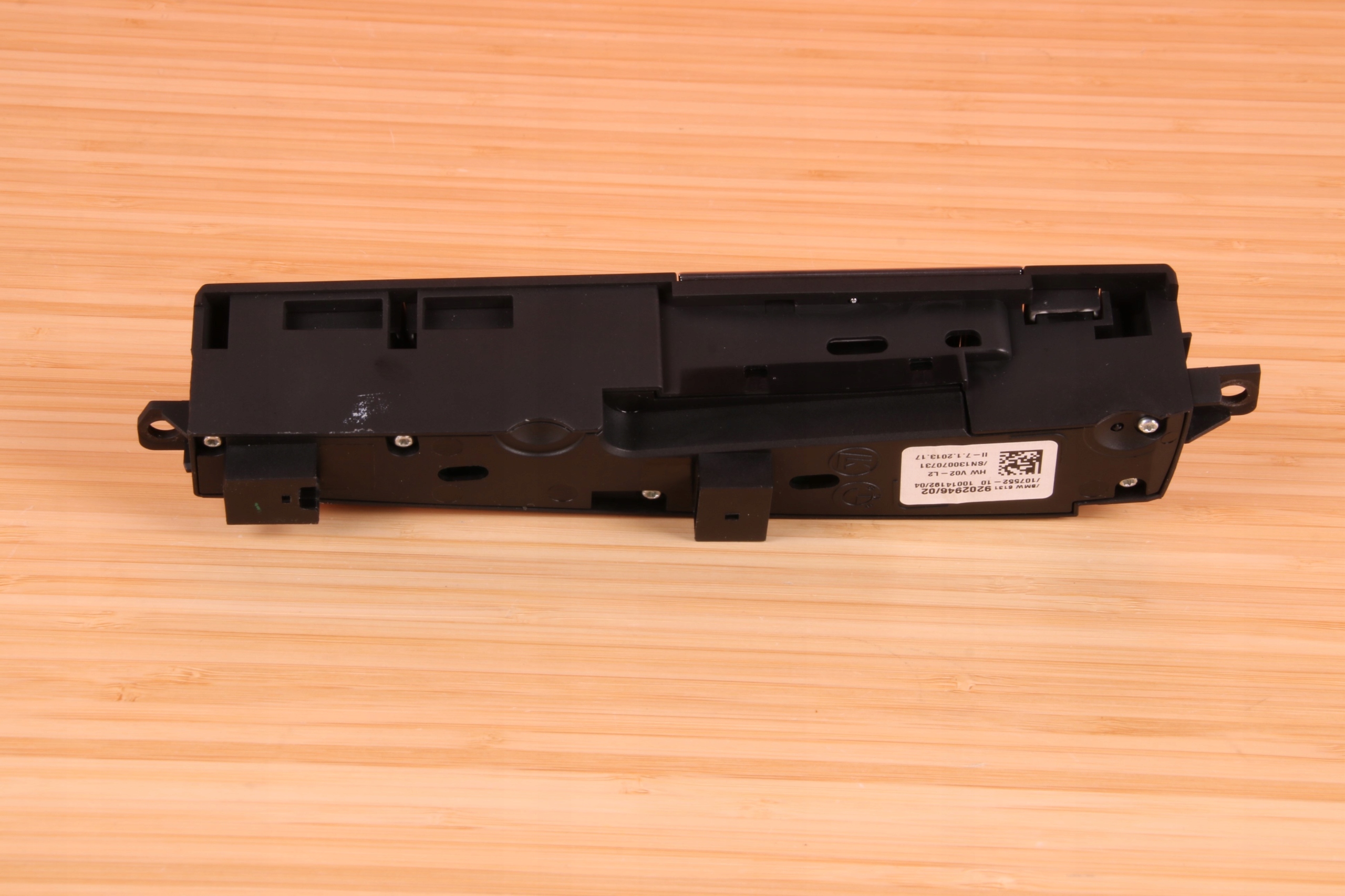 BMW F01 F02 PANEL consolle medio KAMERY 9202946