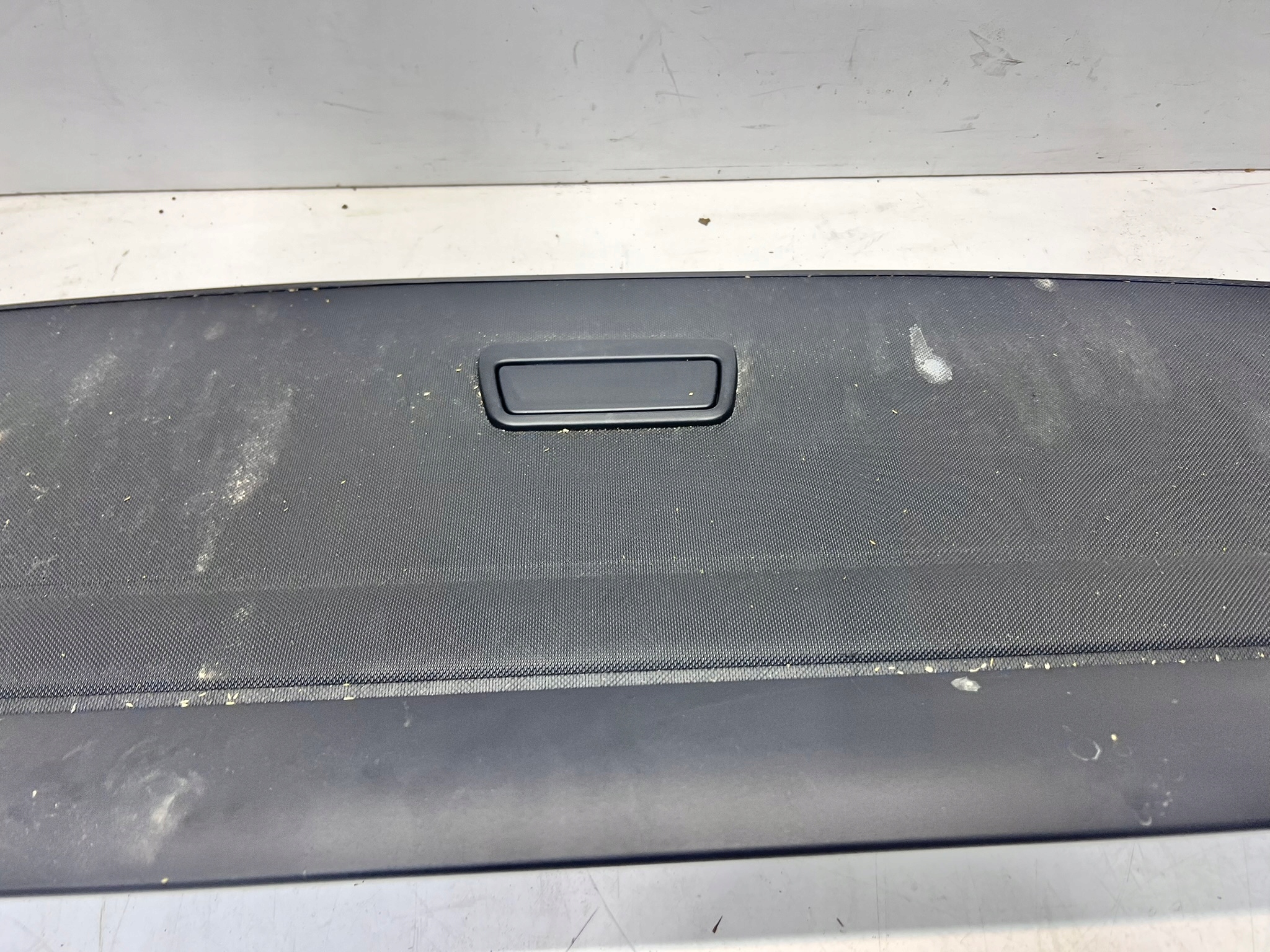 ролета багажника Audi Q5 FY 80A863553A