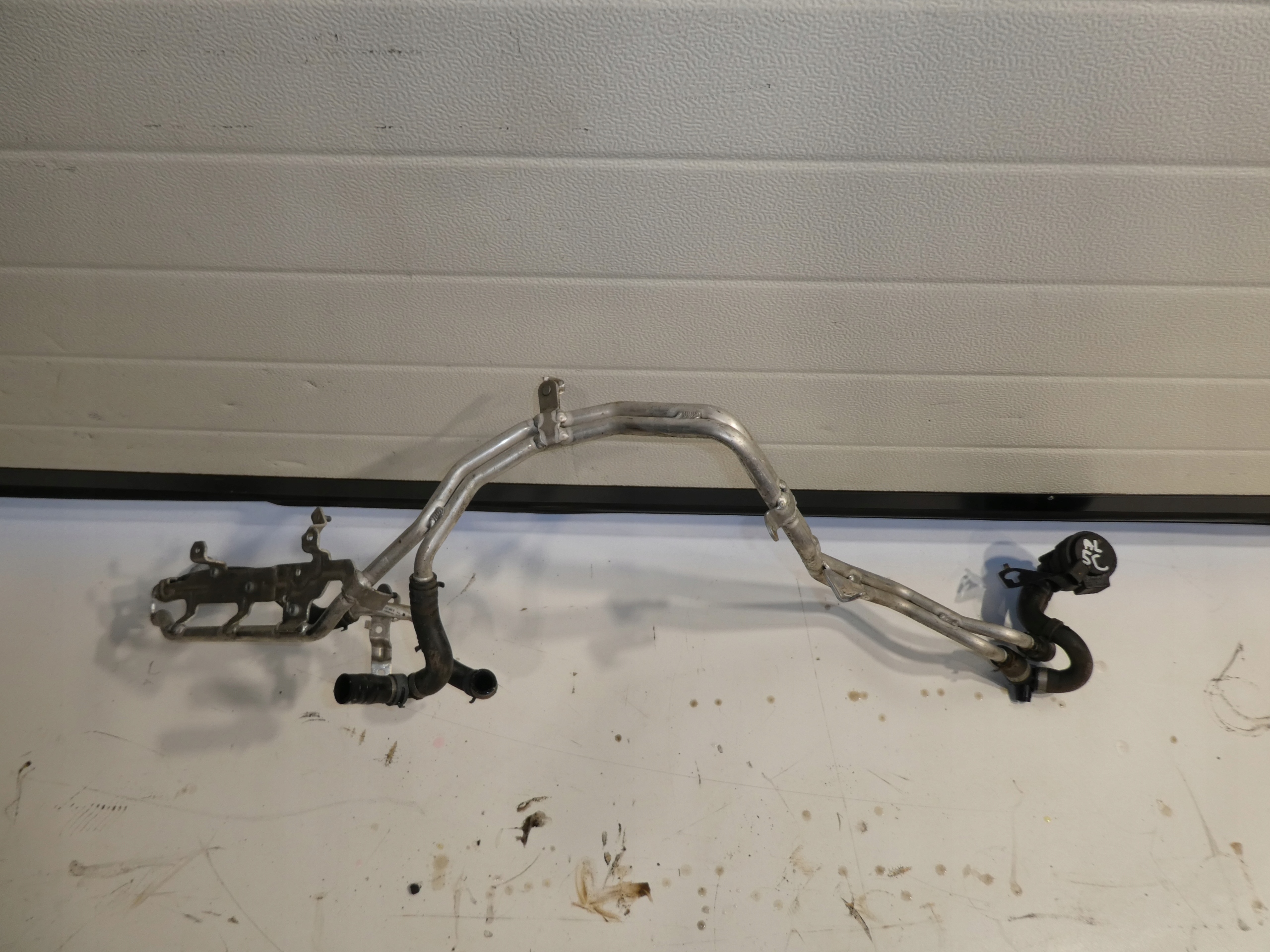crijevo prijenos cijevčica vode VW AMAROK 2H6121065Q