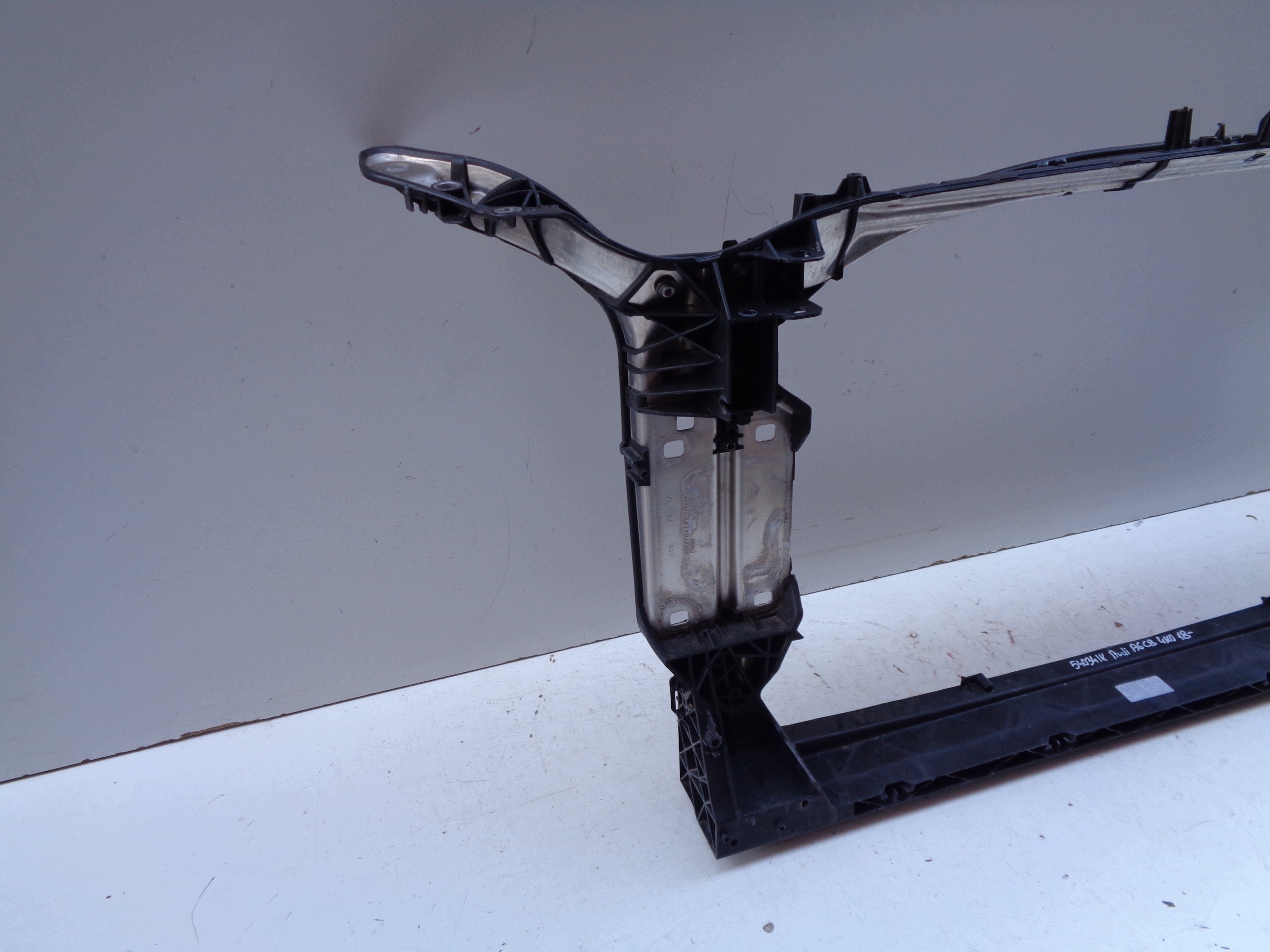 bar, wall front AUDI A6 C8 4K 4K0 A7 4K8 18- NR 54034