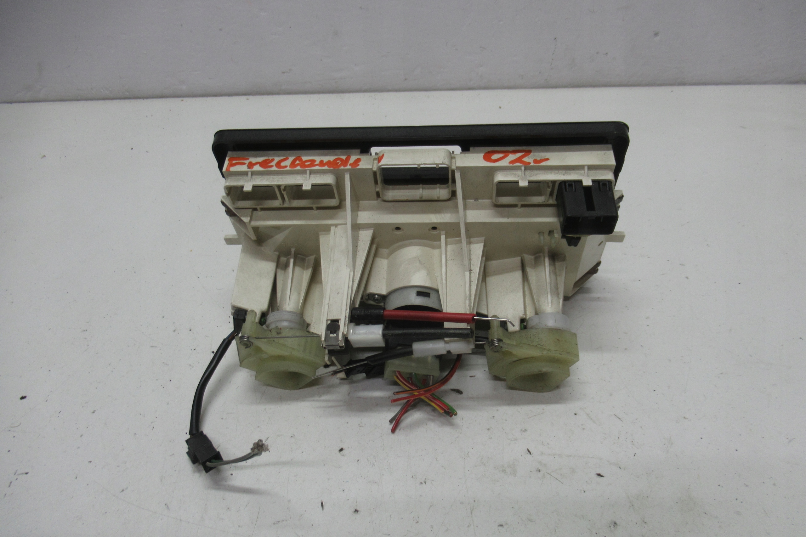 FREELANDER 02R PANEL BOCCHETTE 532919913A