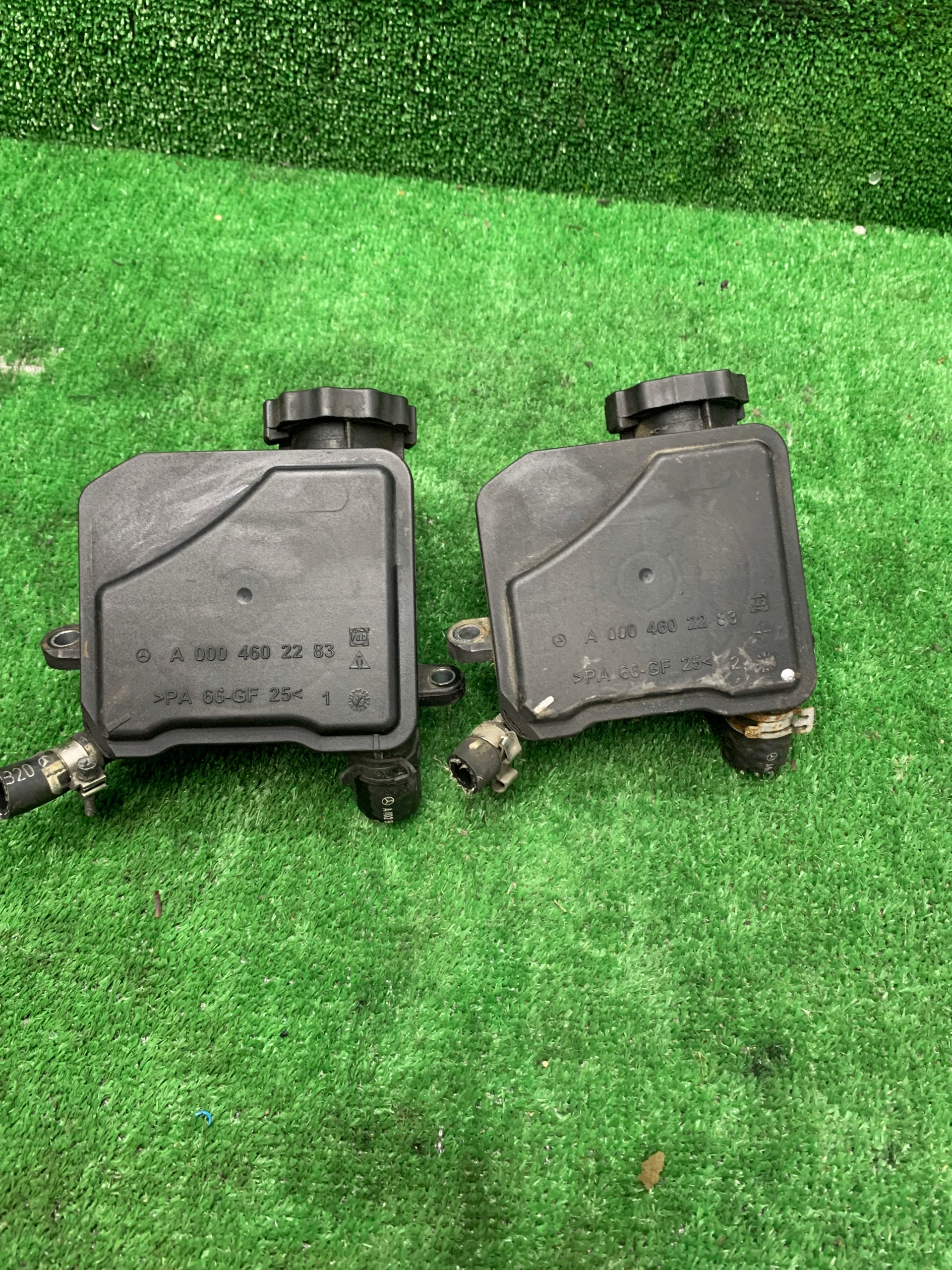 ZBIORNICZEK WSPOMAGANIA MERCEDES W212 A0004602283