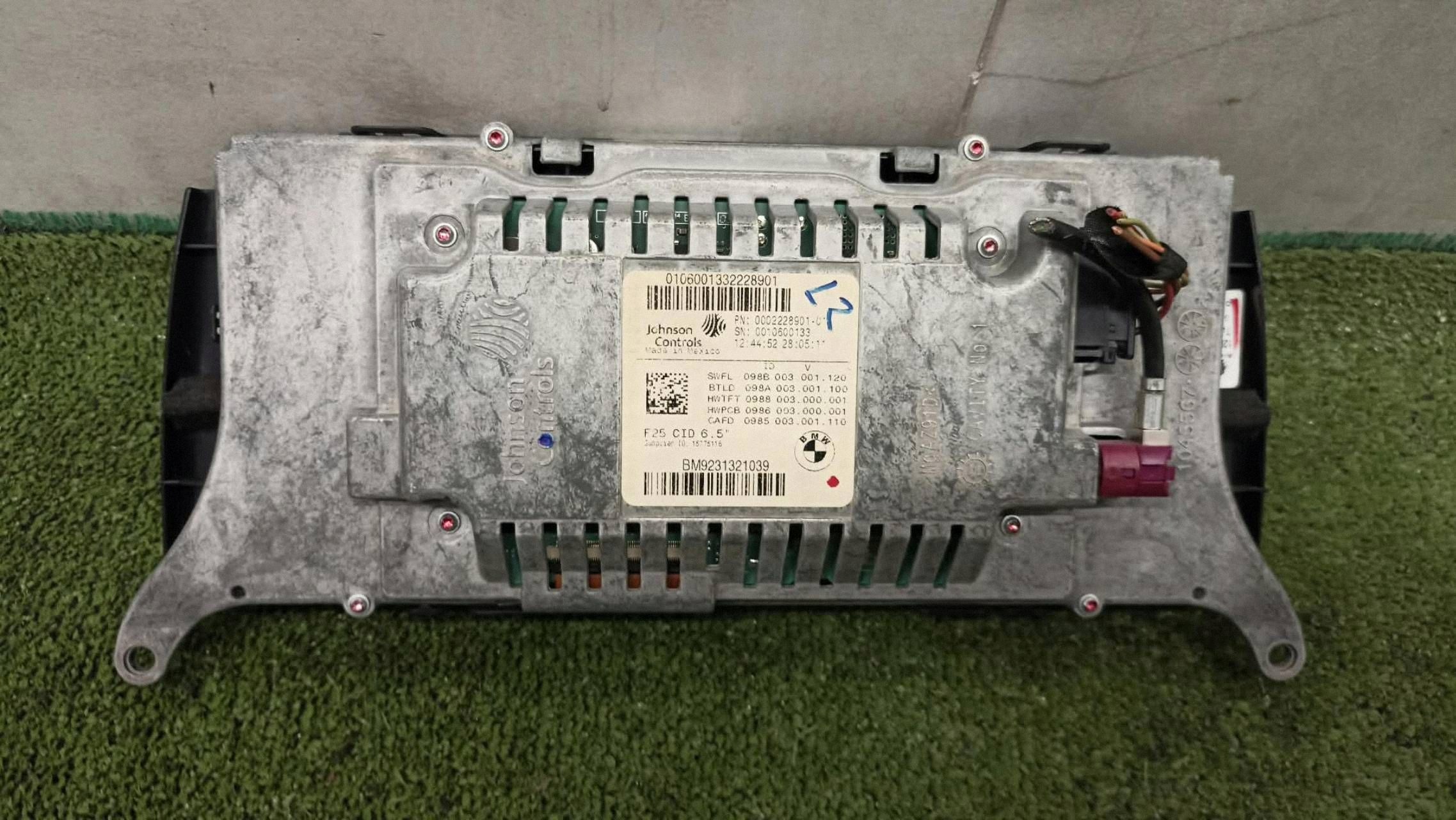 BMW X3 F25 EKRAN display 9231321
