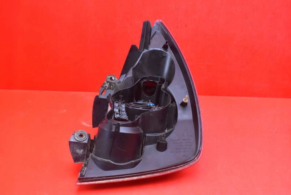 light left rear part rear NISSAN PRIMERA P12 HB 01-08