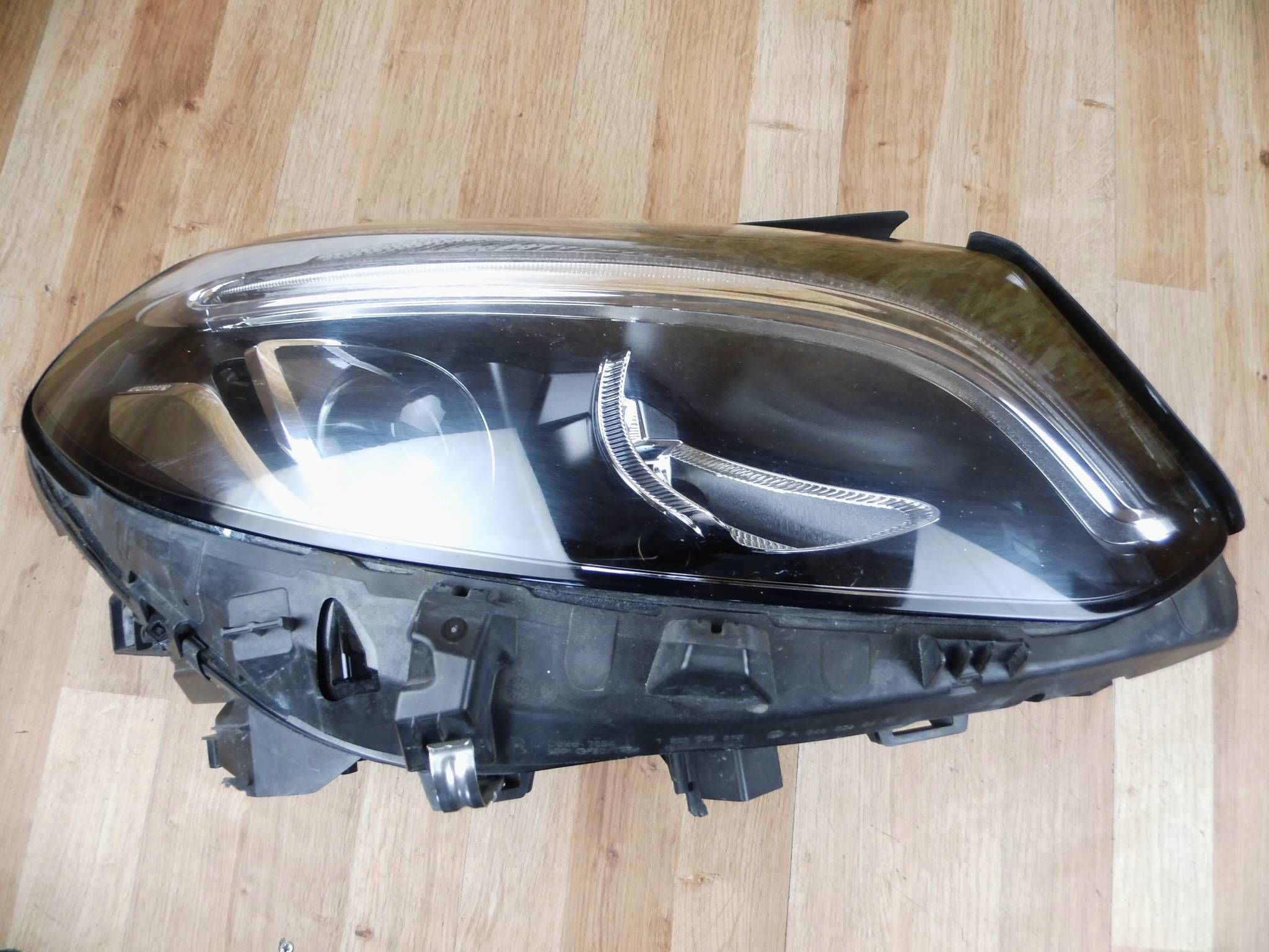 Mercedes-Benz B-Klasa W246 2014-2017 LIFT light right front front right