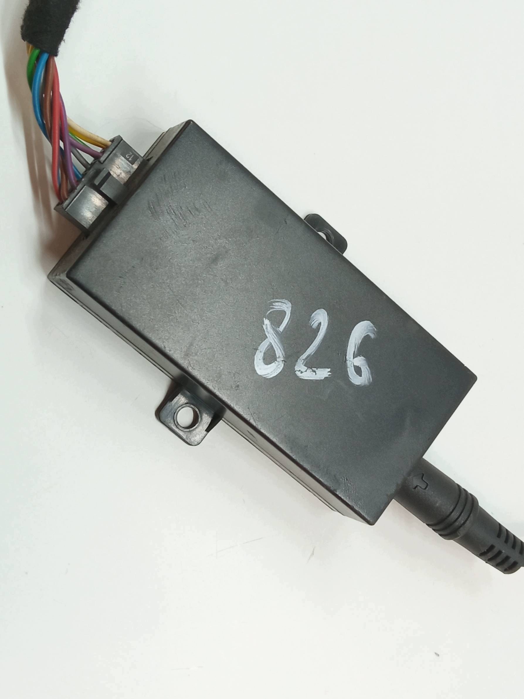 modulo ADAPTER IPOD 000051444K Seat Leon II (2005-2012)