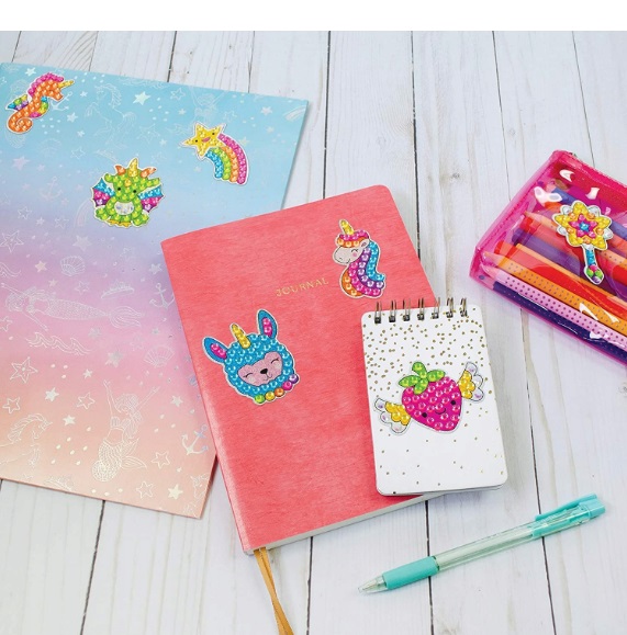 HAFT DIAMENTOWY DLA DZIECI MOZAIKA MALOWANIE DIAMENTAMI 5D ZESTAW SZABLONY Głębokość produktu 4 cm