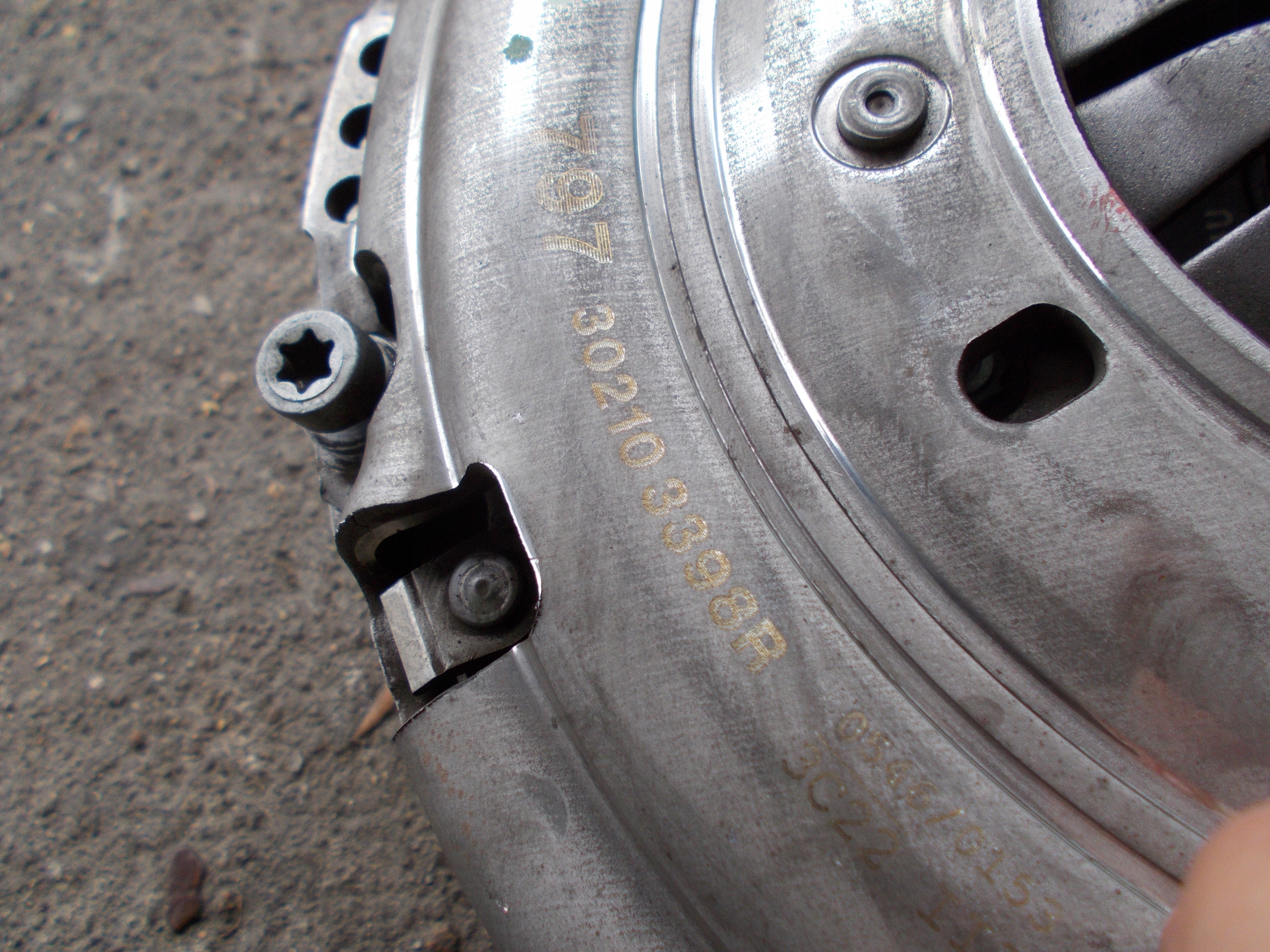 RENAULT MASTER III LIFT Embrayage DWUMASA Complets 302103398R
