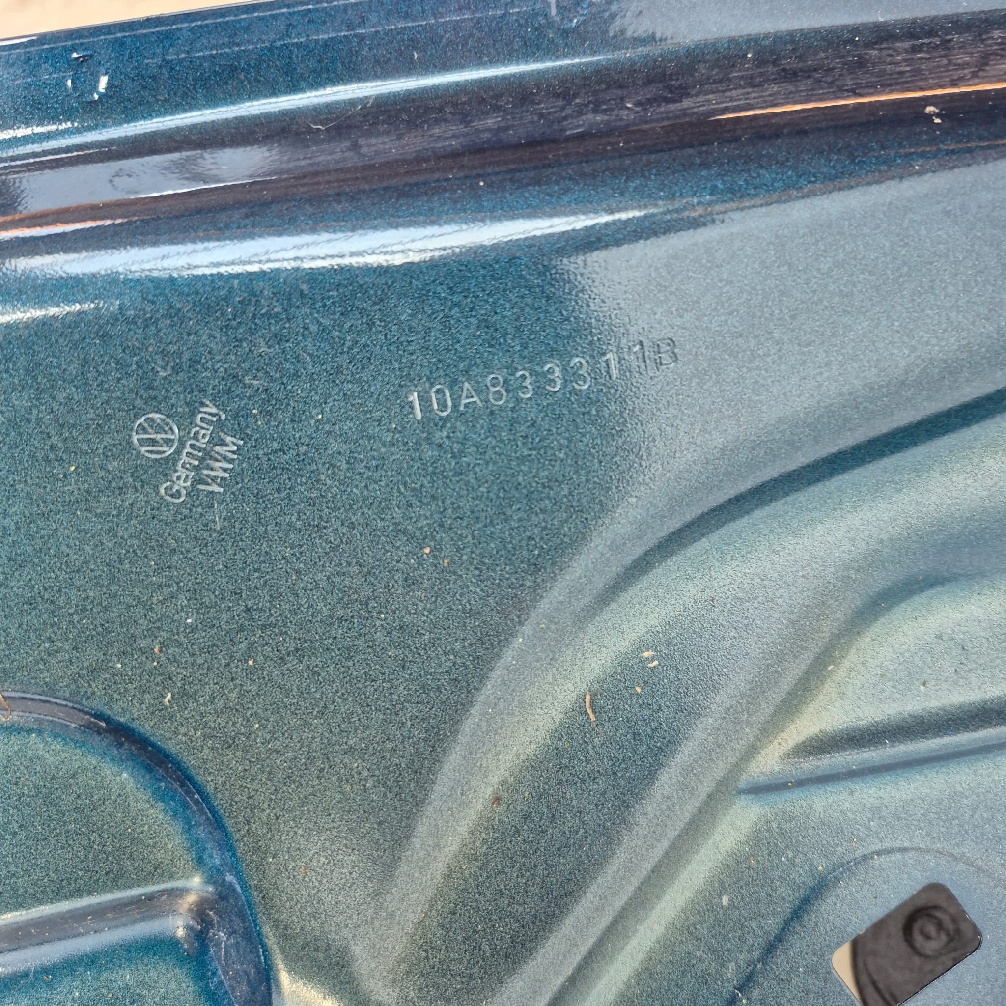 VW ID3 ID.3 19- door left rear part rear. 10A833311B