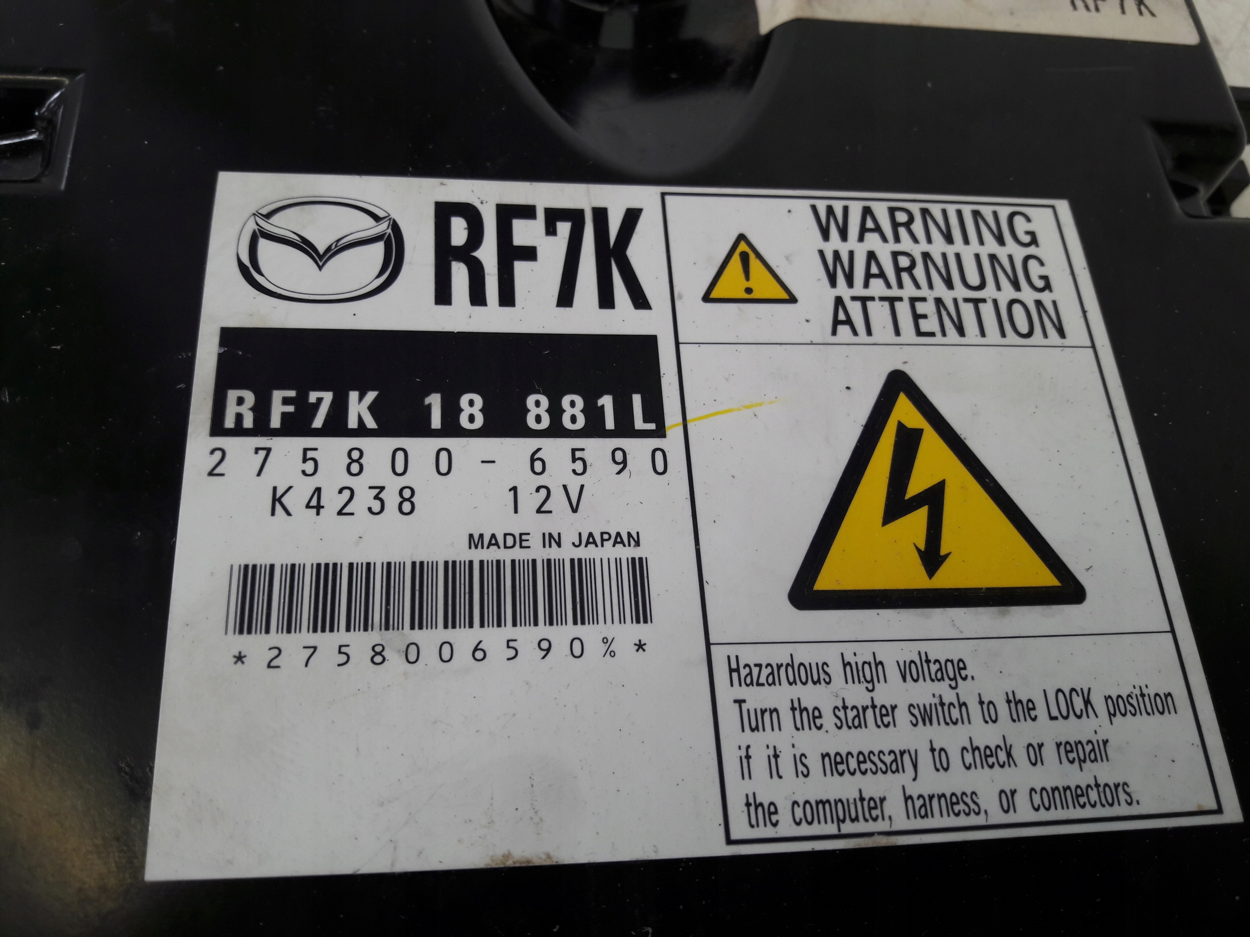 control unit of the engine RF7K2758006590 Mazda 6