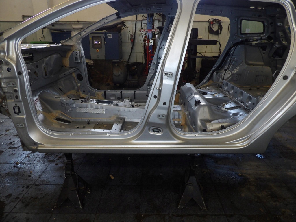 RENAULT CLIO 4 IV KOMBI threshold left TED69