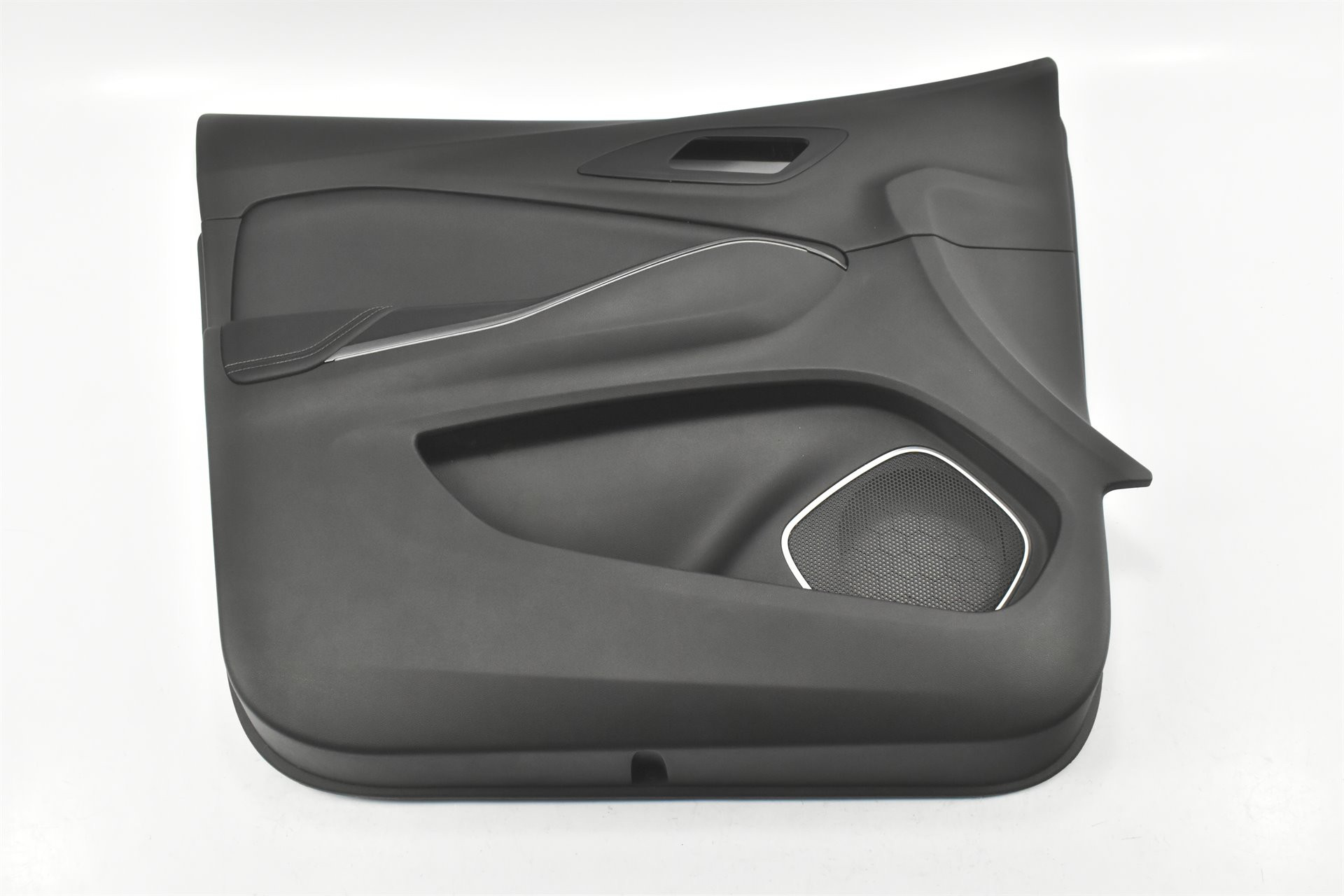 BOCZEK DRZWI LEWY PRZÓD TAPICERKA YP000886YX OPEL GRANDLAND X