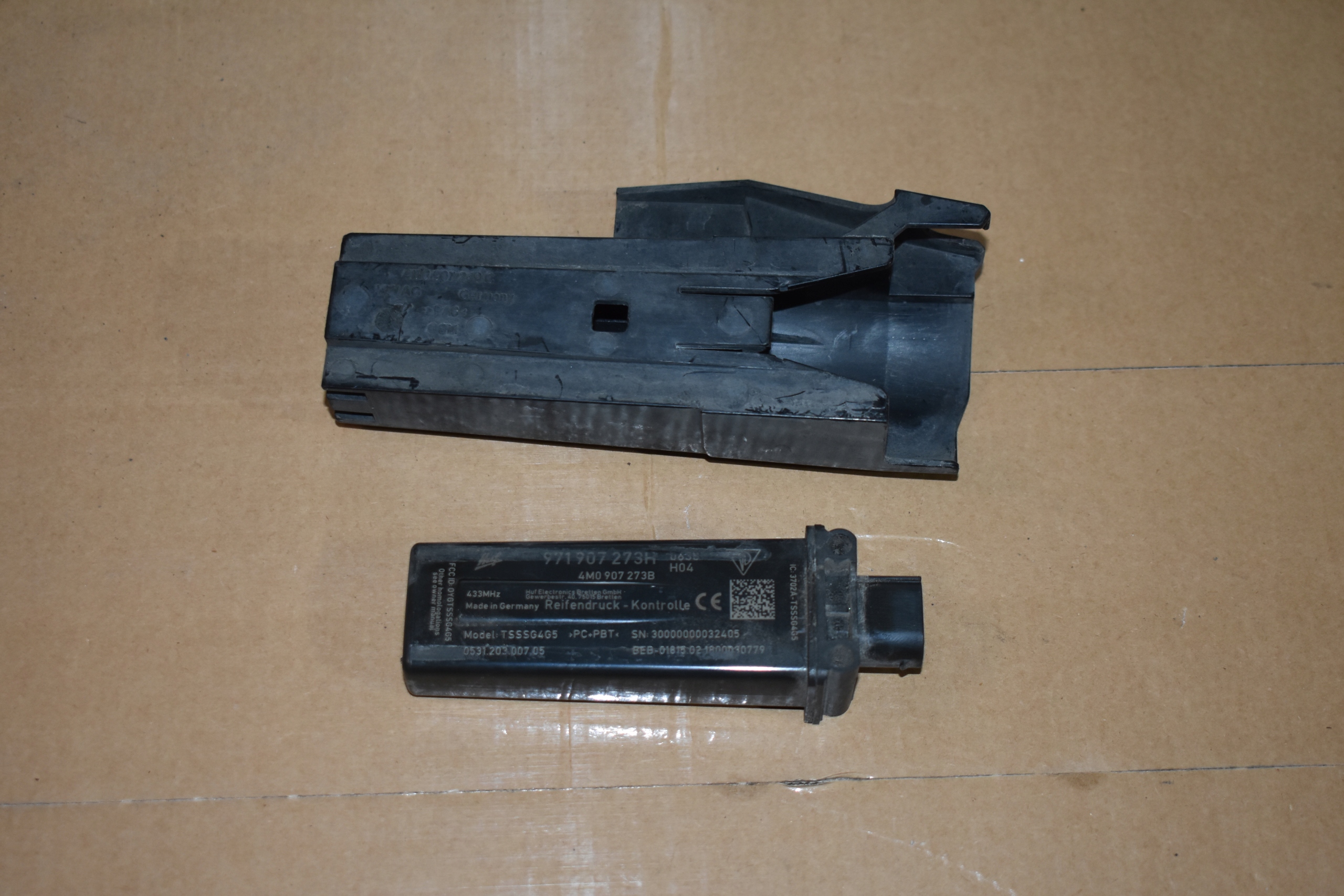 IDEALNY Module RDC des roues PORSCHE CAYENNE 9Y 1