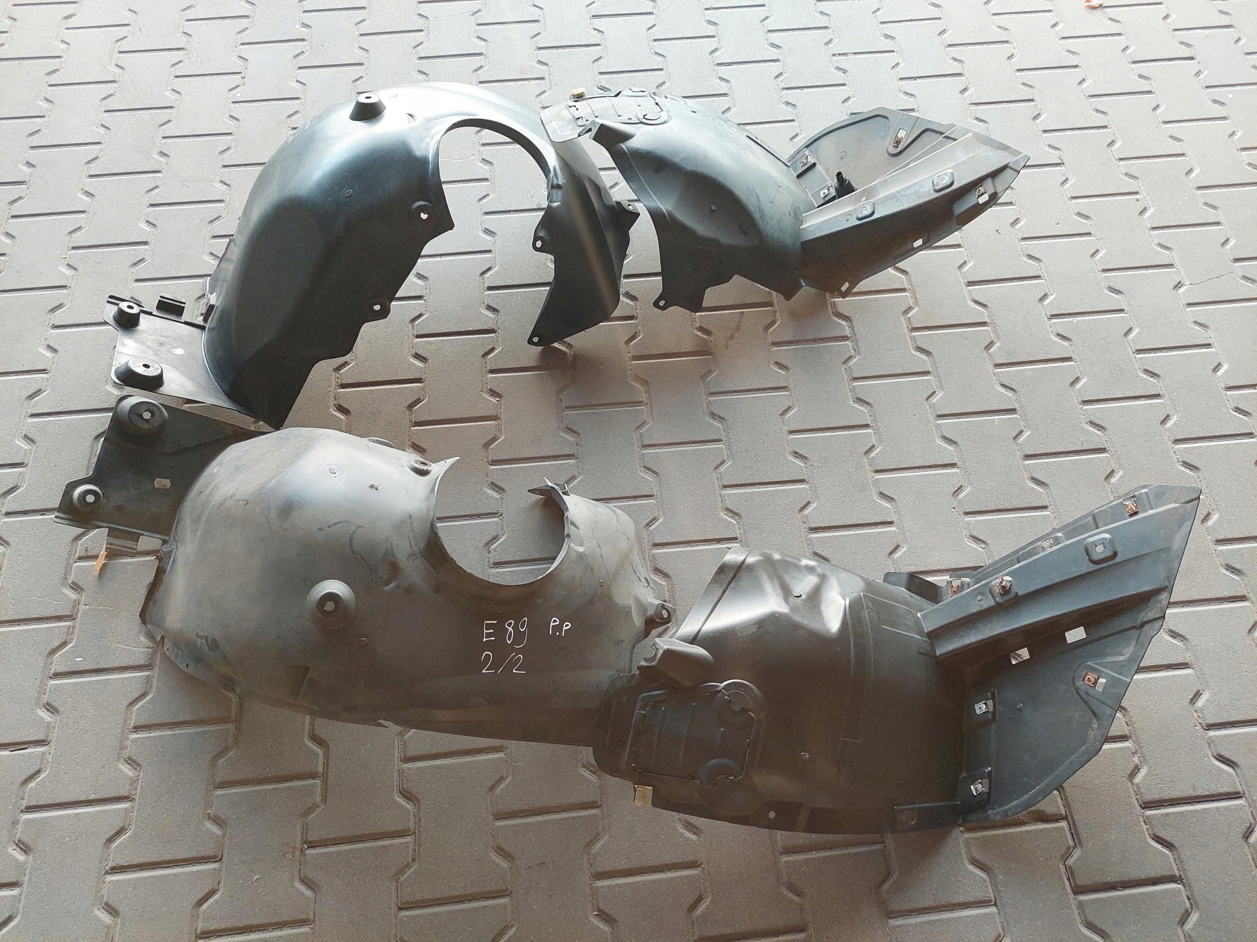 ПОДКРИЛЬНИК ПЕРЕД СПЕРЕДИ СЛЕВА ПРАВЕ BMW Z4 E89