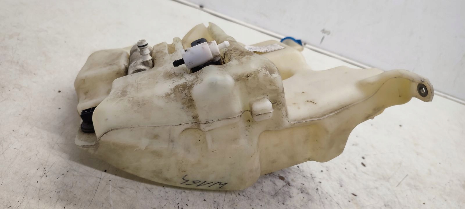 Behälter Spritzdüse Behälter Mercedes W164