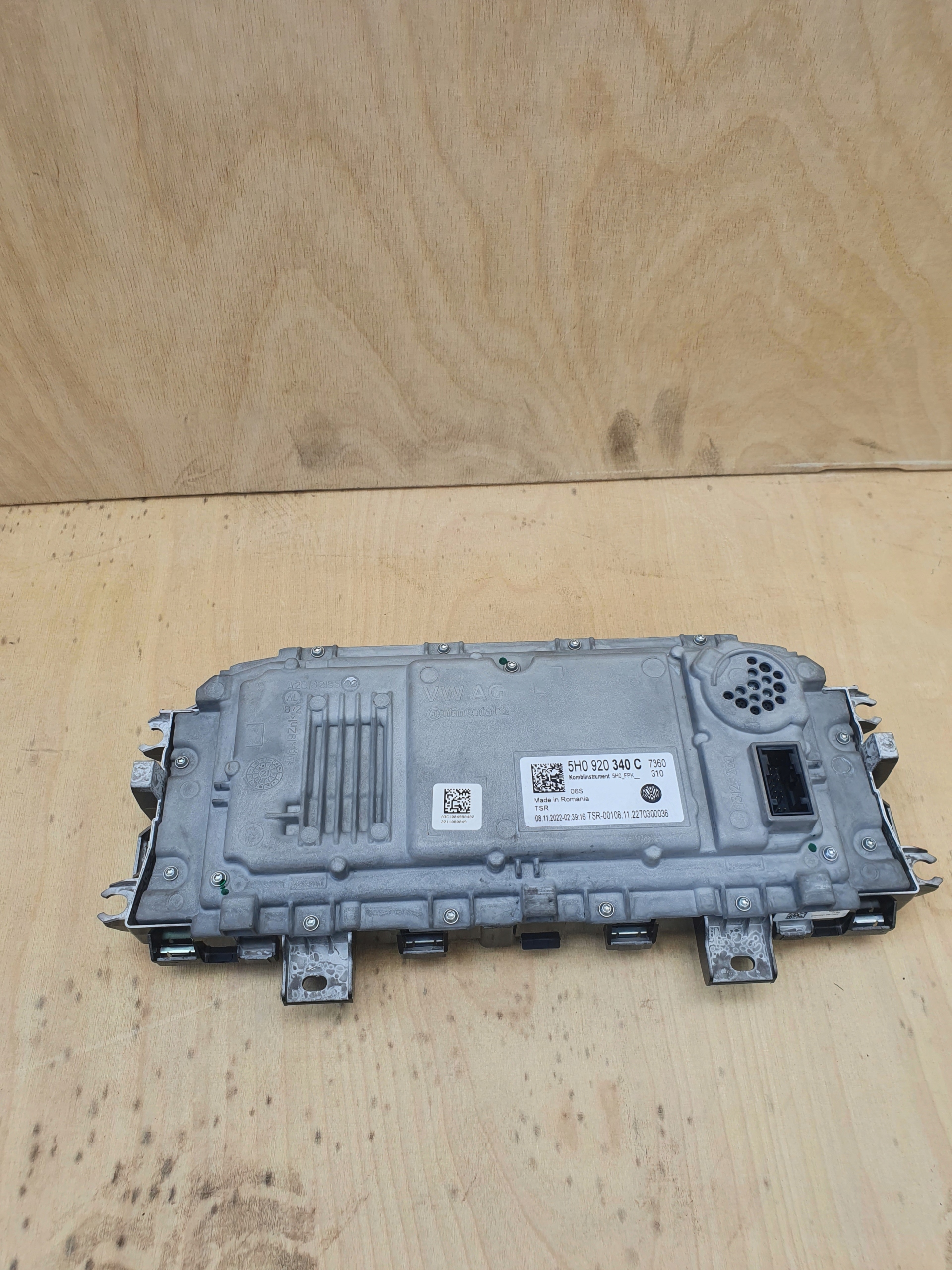 vw Golf 8 спидометр 5H0920340 C