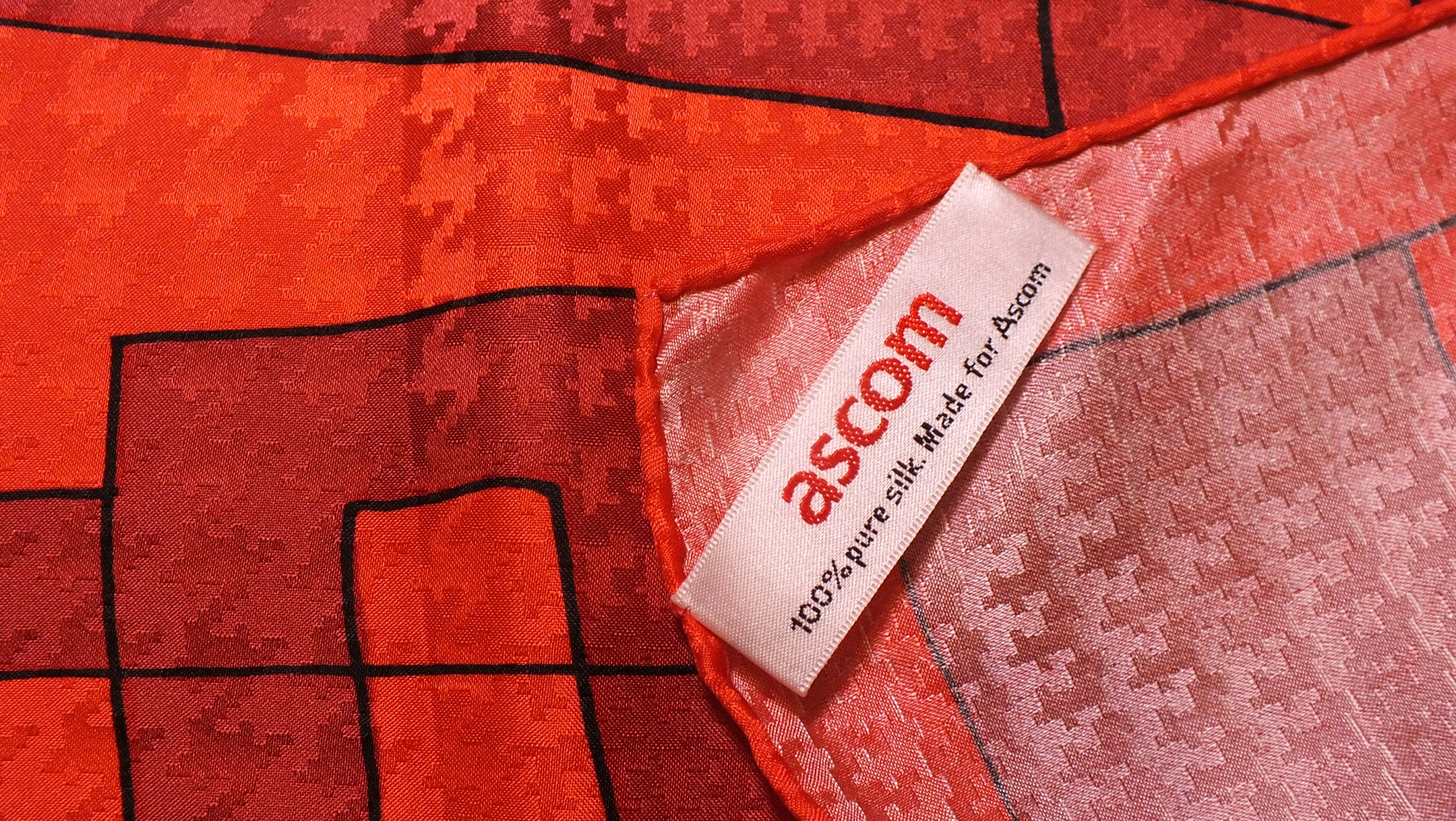 ASCOM apaszka 100% JEDWAB Materiał dominujący jedwab