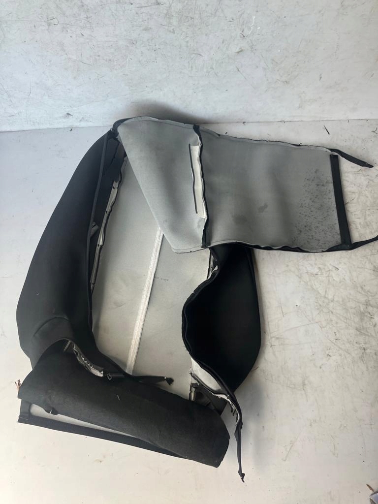 OPARCIE SITZ CORSA F links vorne