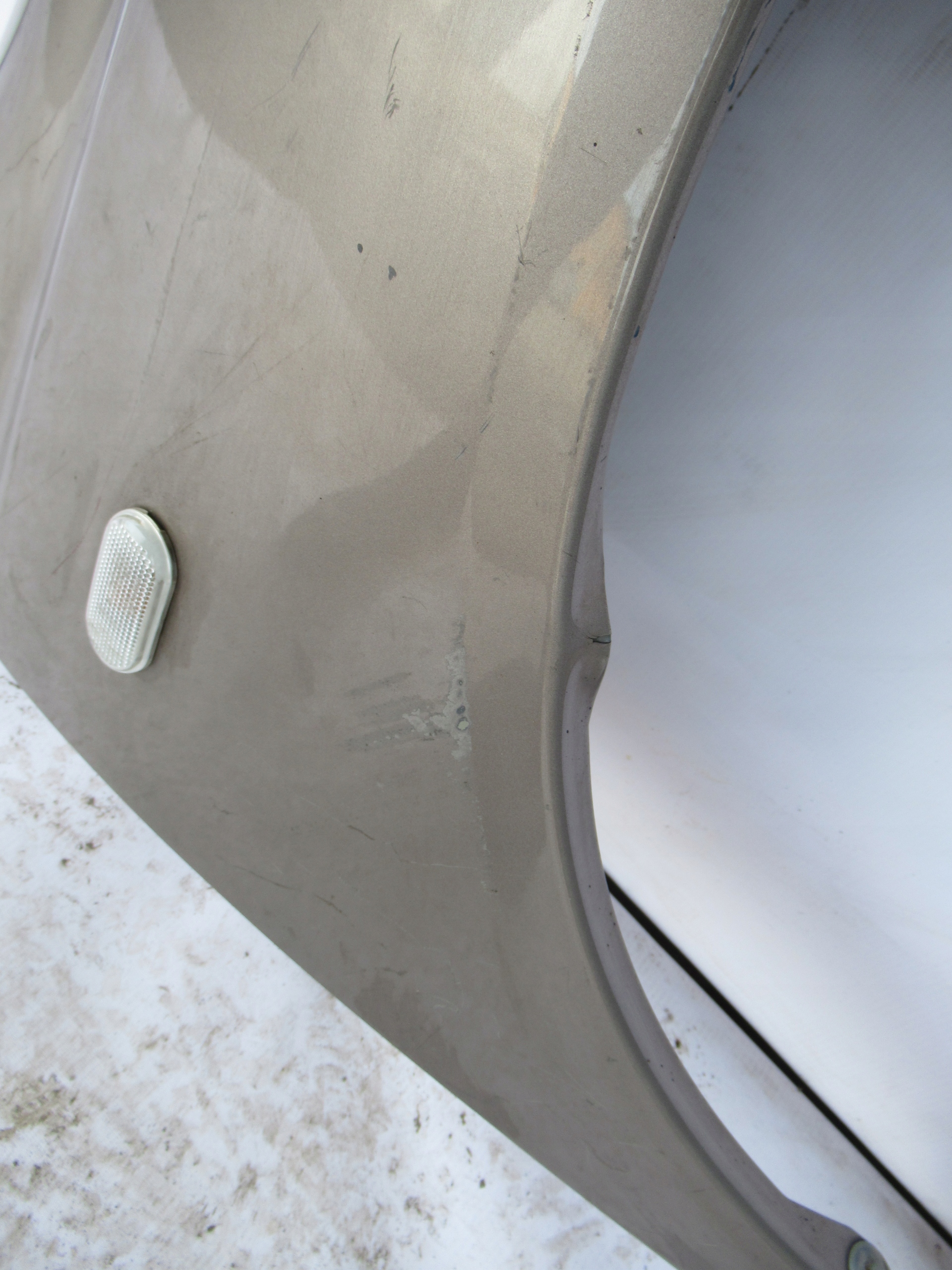 fender front front right NISSAN MICRA K12