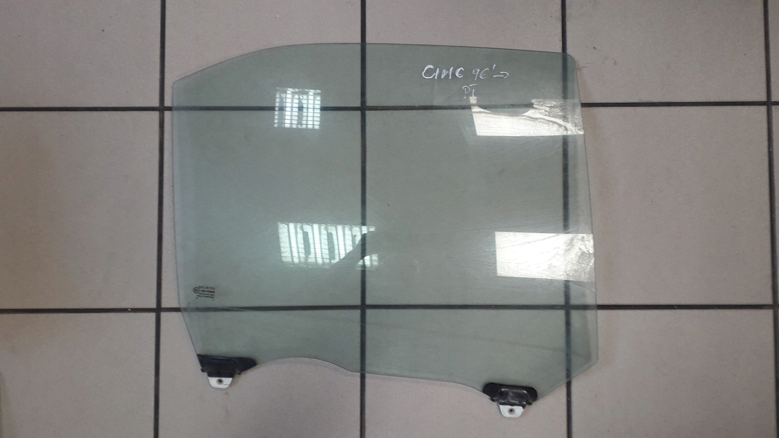 ROVER 400 45 MG ZS CIVIC SZYBA PRAWA TYLNA DUŻA