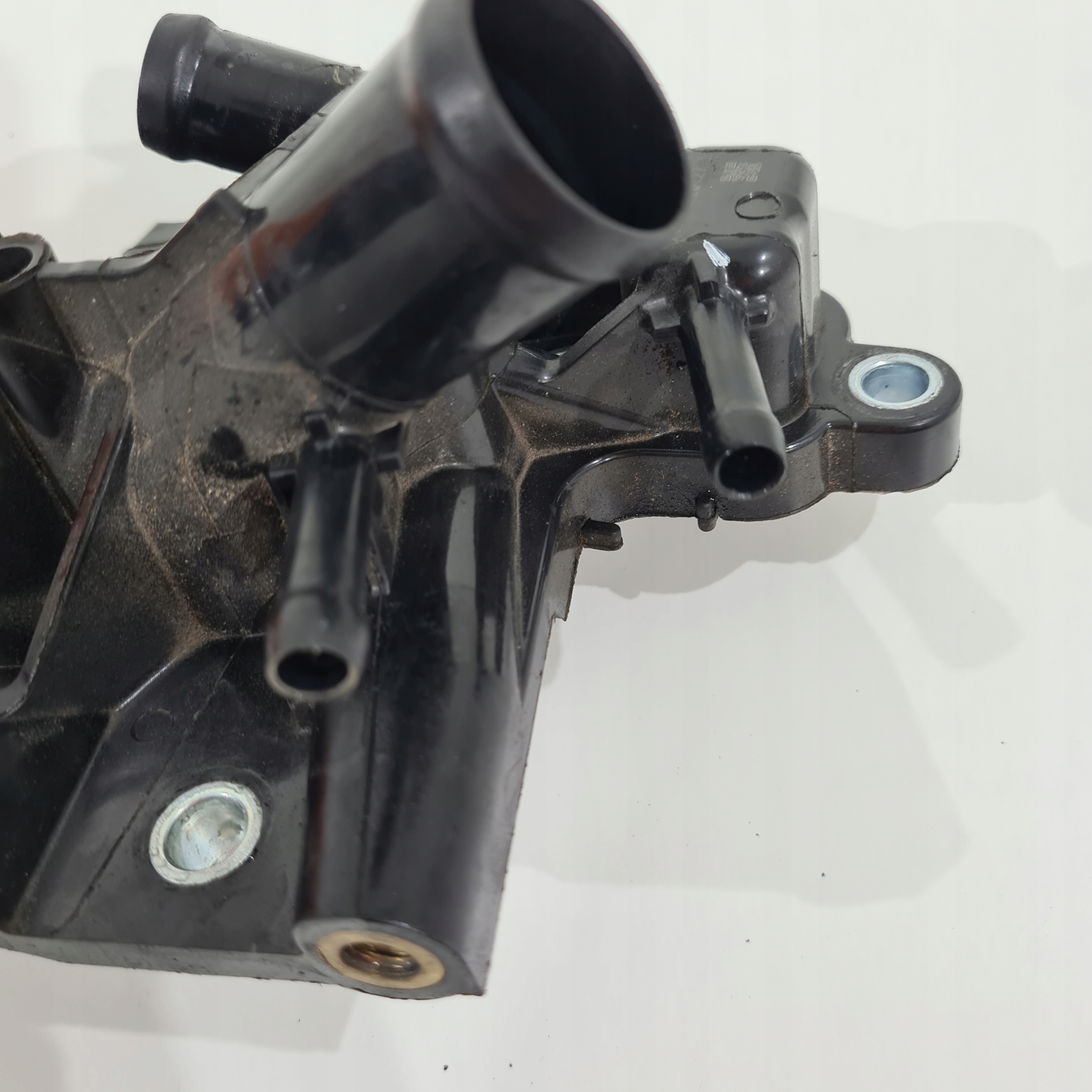 csomag TERMOSTATU RENAULT NISSAN 1.6 E-TECH 110605RF1A HYBRYDA