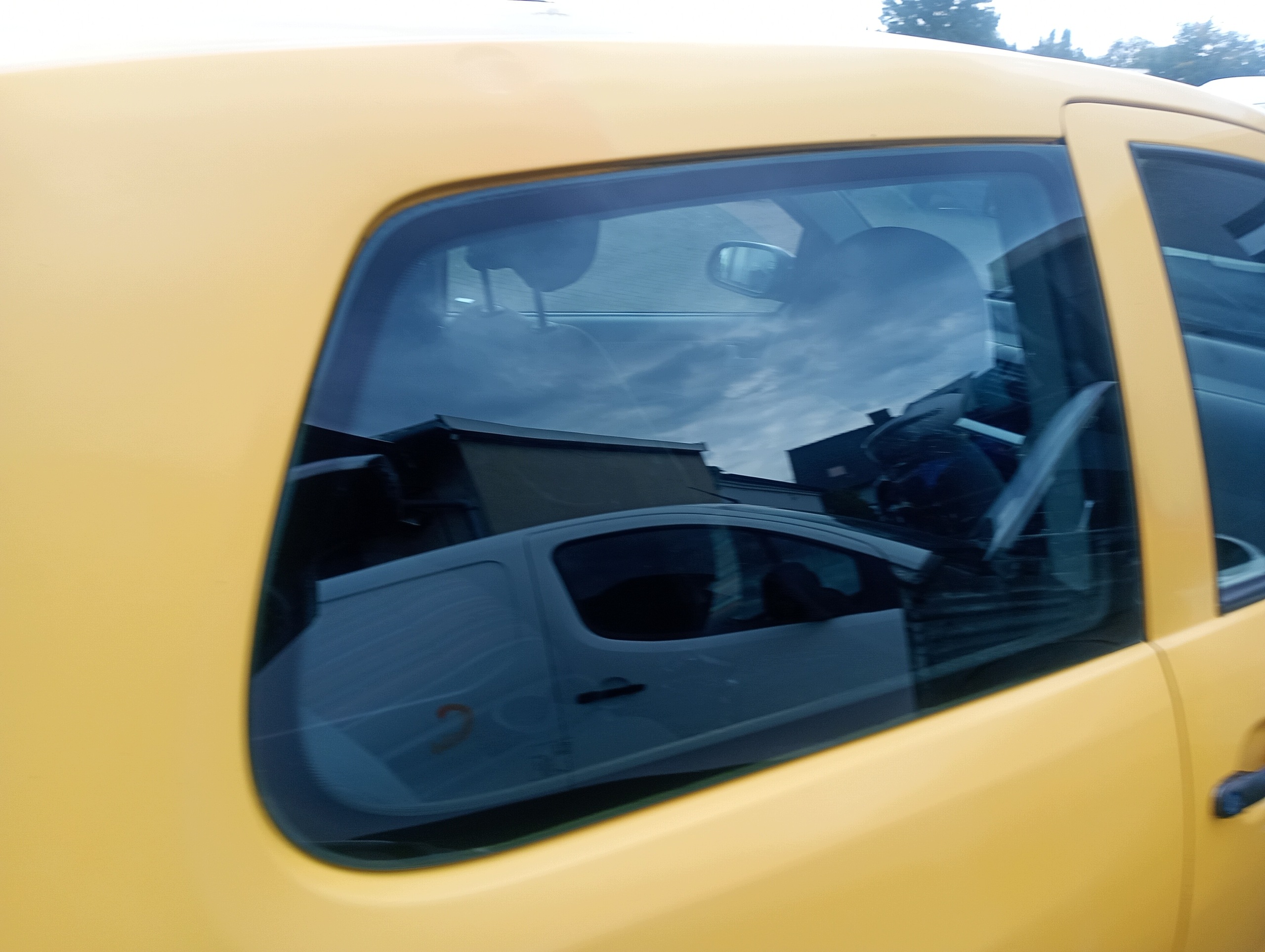 window side bodywork right rear rear part VW Fox 05-11