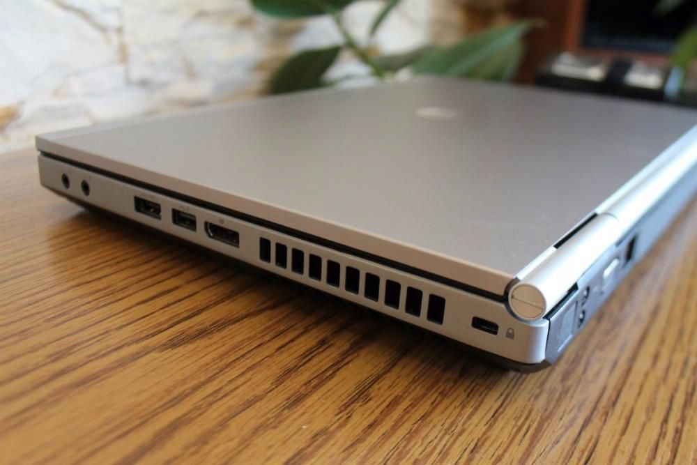 Laptop HP Elitebook 8470p HD+ Intel i5 8GB/256 SSD Model procesora Intel Core i5-3340M