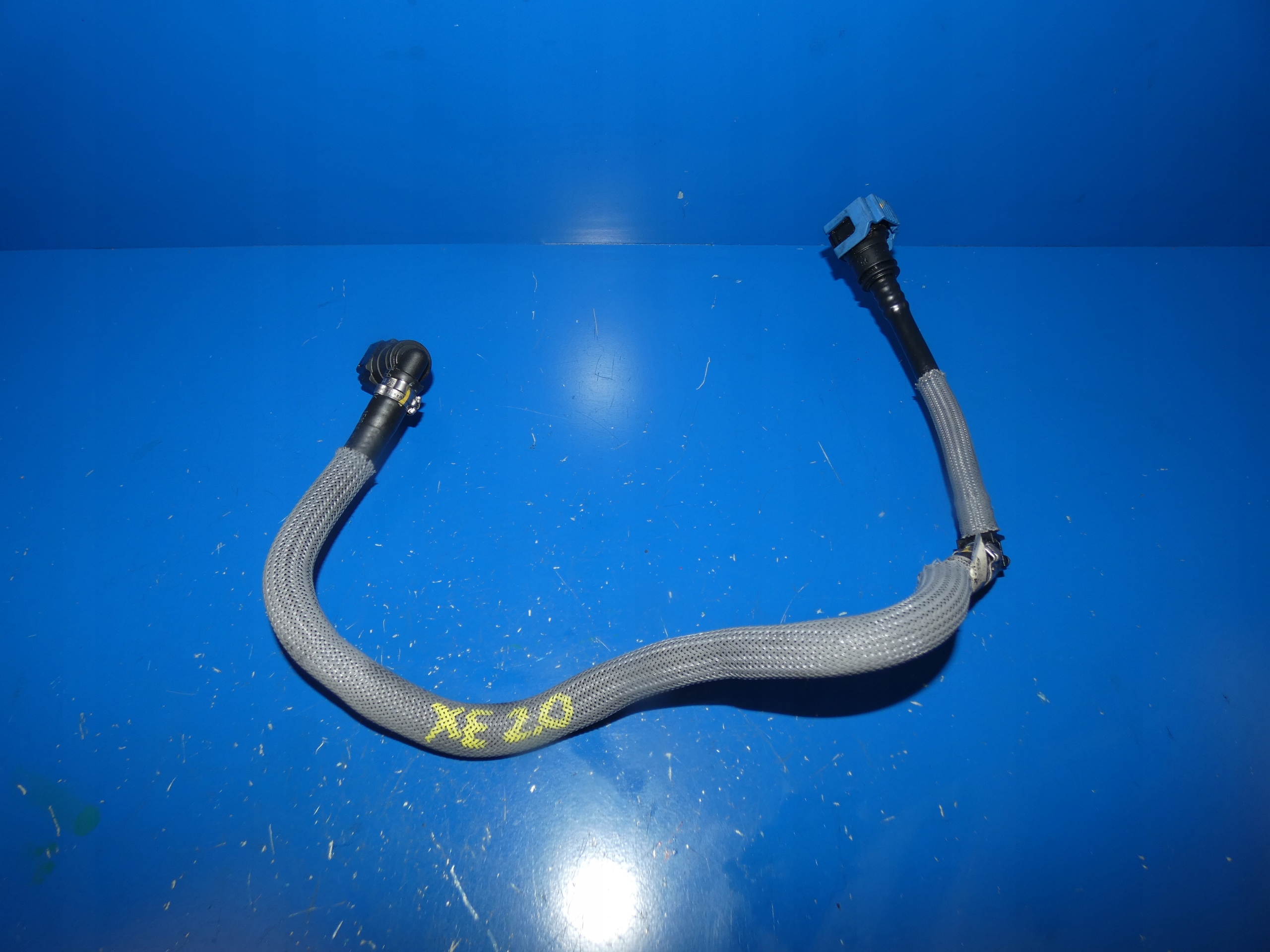 XE F-PACE EVOQUE 2.0 D hose fuel line hose