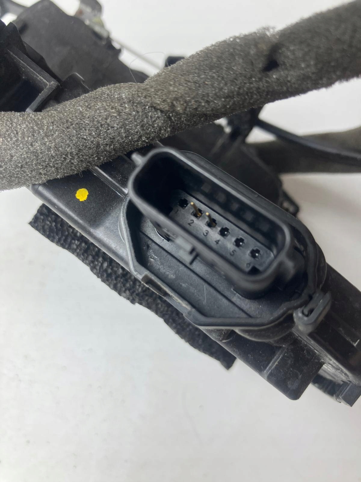 lock door right front NISSAN MICRA K14 805005FA0A