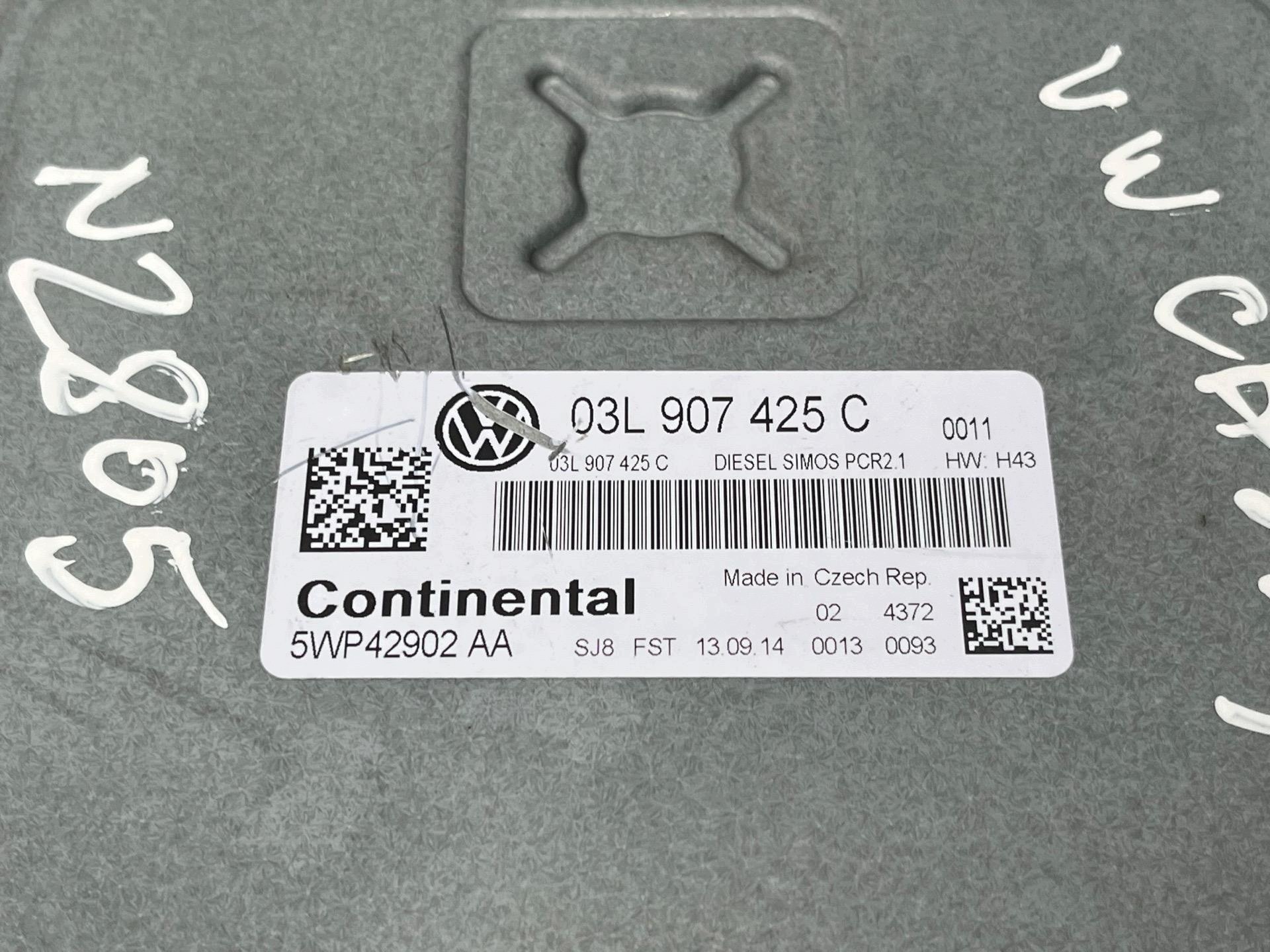 Montaggio startowy Volkswagen Caddy 3 facelift 2014 03L907425C