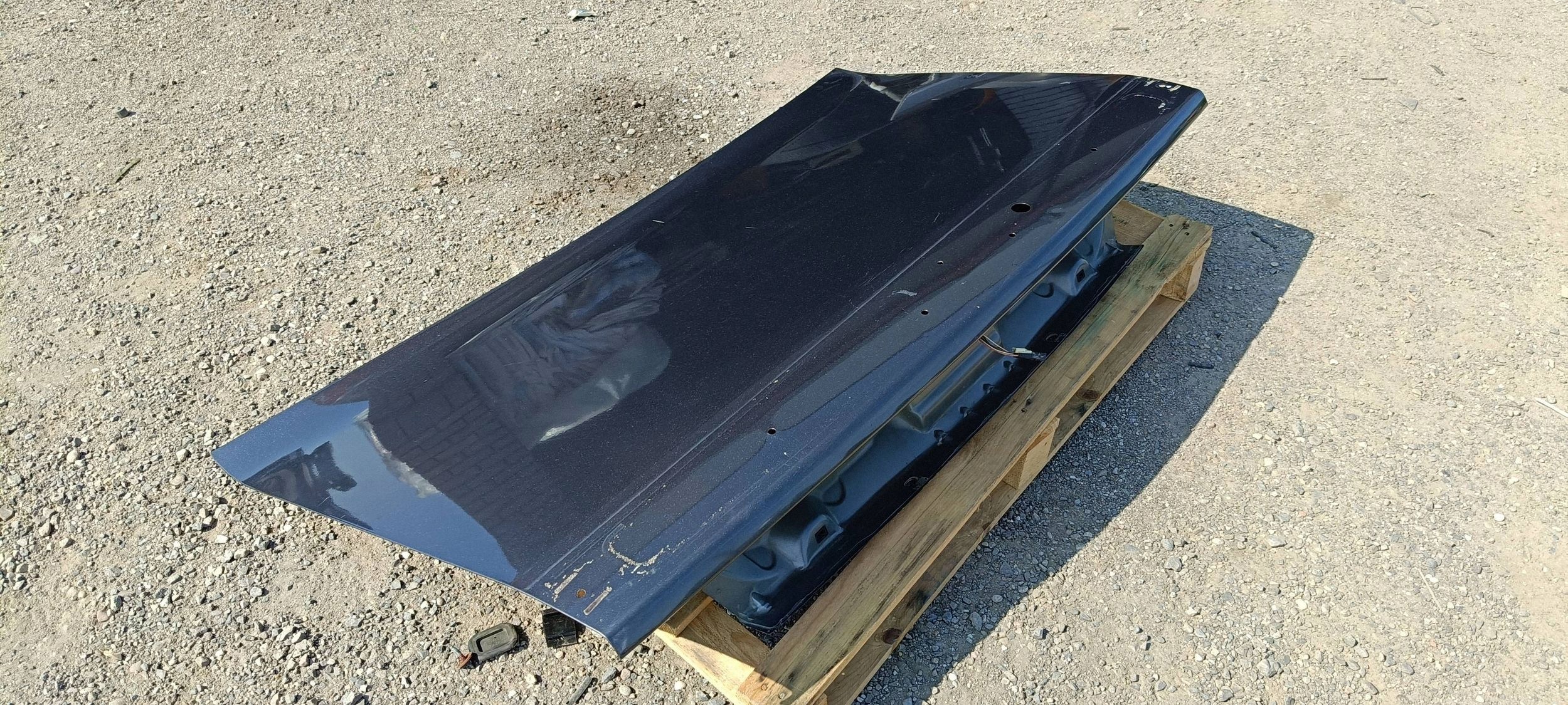 trunk door cover boot PAU Dodge Challenger 2015
