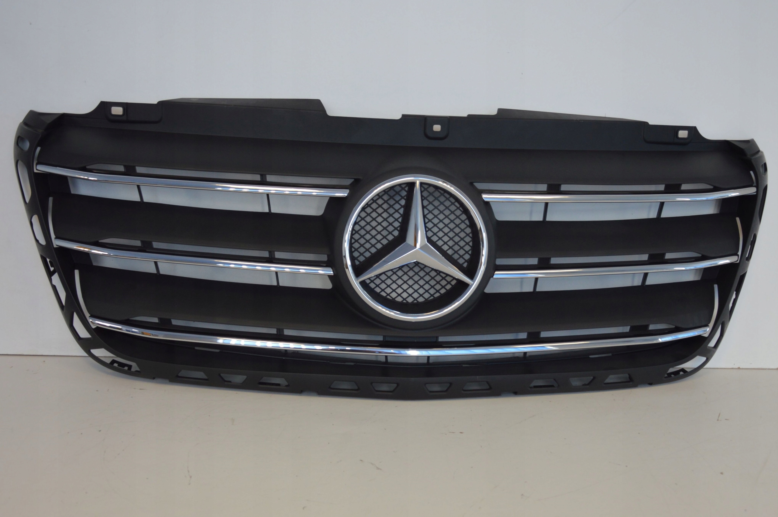 MERCEDES SPRINTER W907 907 GRILL ATRAPA BEZ KAMERY Numer katalogowy oryginału A9108852700