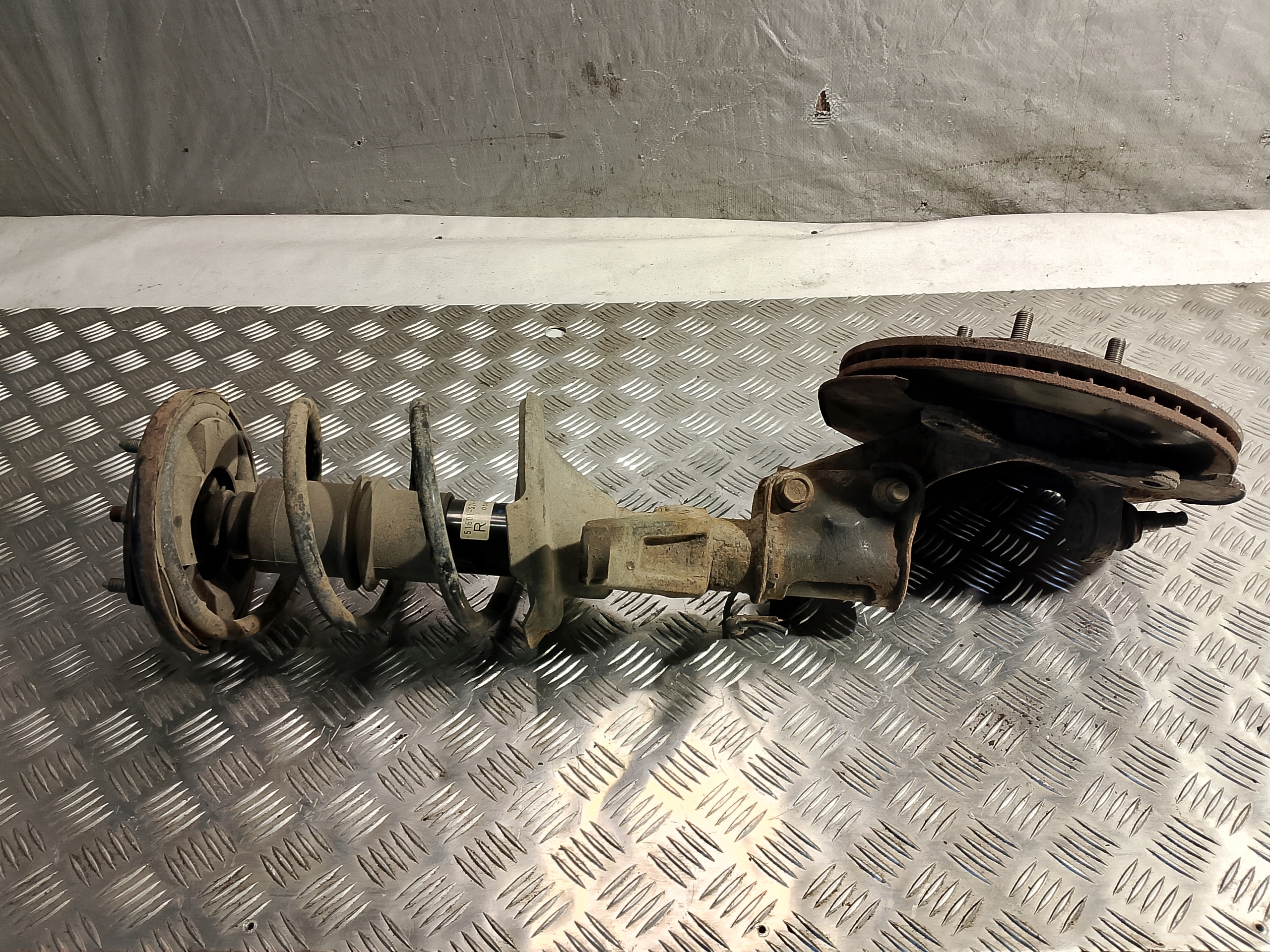 McPherson right front shock absorber spring swing HONDA STREAM and 1.7 B