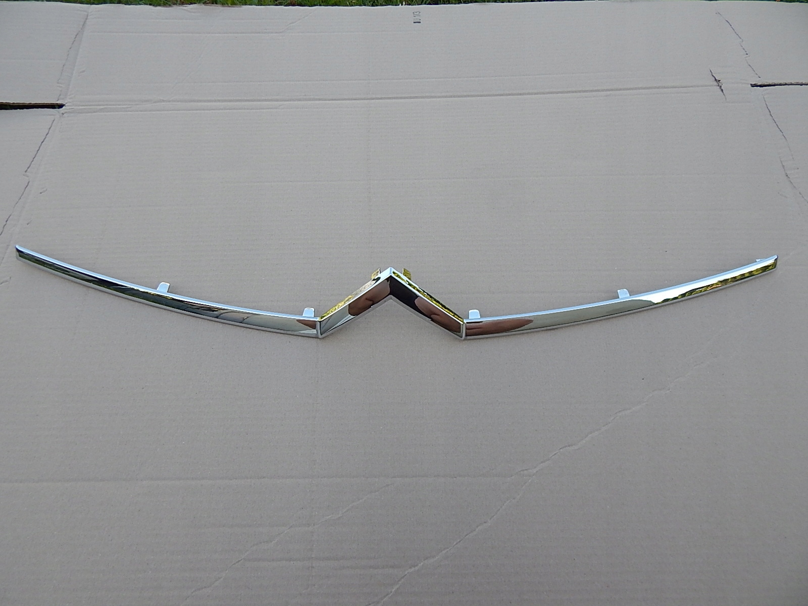 CITROEN C4 PICASSO I ATRAPA CHROM GRILL ZDERZAKA