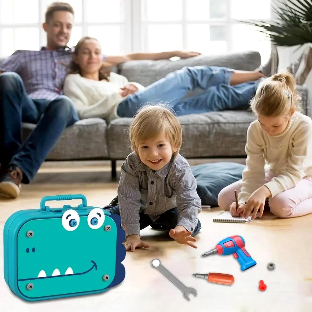 Zestaw klocków konstrukcyjnych w walizce Układanka 228 el Wkrętarka Puzzle Materiał karton plastik