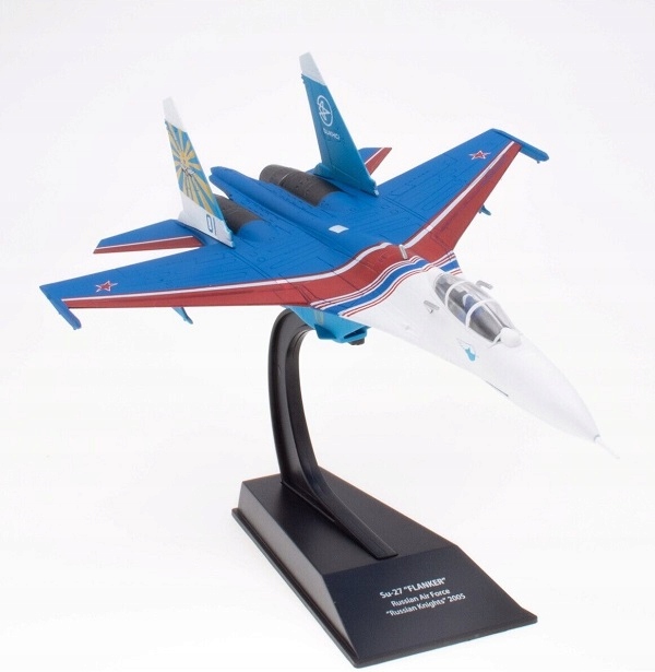 SU-27 Flanker Russian Knights 1/100 Hachette (47)