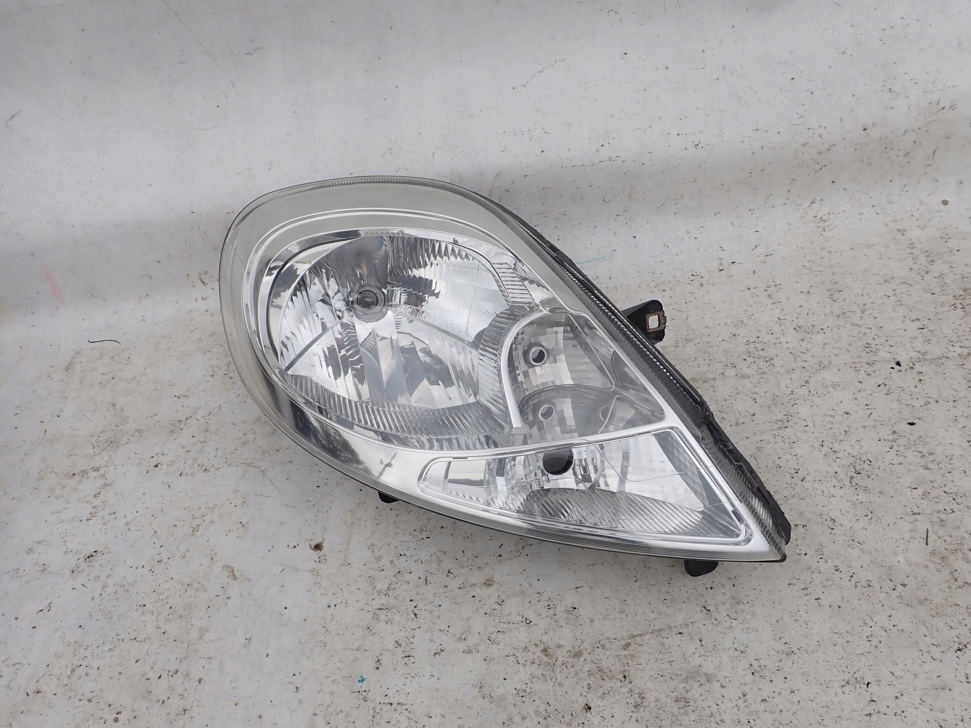 RENAULT TRAFIC II 2 LIFT 06-14 light front front right