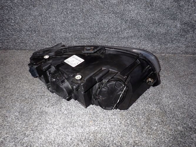 AUDI A4 B7 04-08 REFLEKTOR LINKS LICHT LINKS 8E941003BK