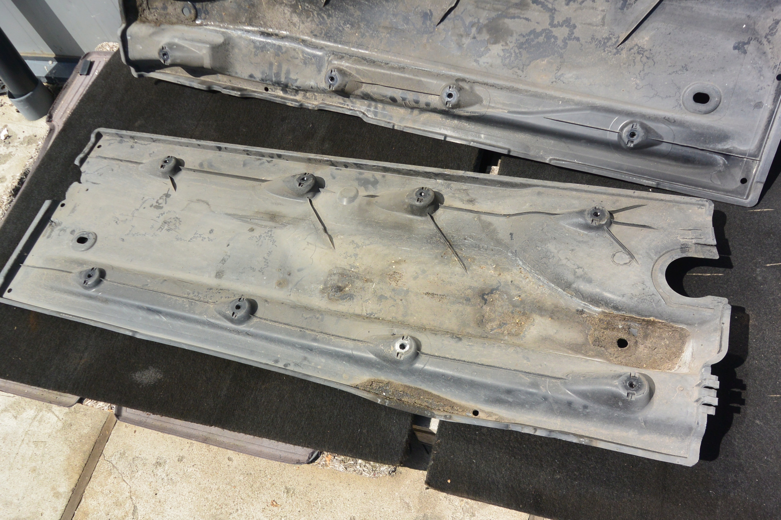 ABDECKUNG BLENDE ABDECKUNG UNTERFAHRSCHUTZ KPL VW PASSAT B7 USA