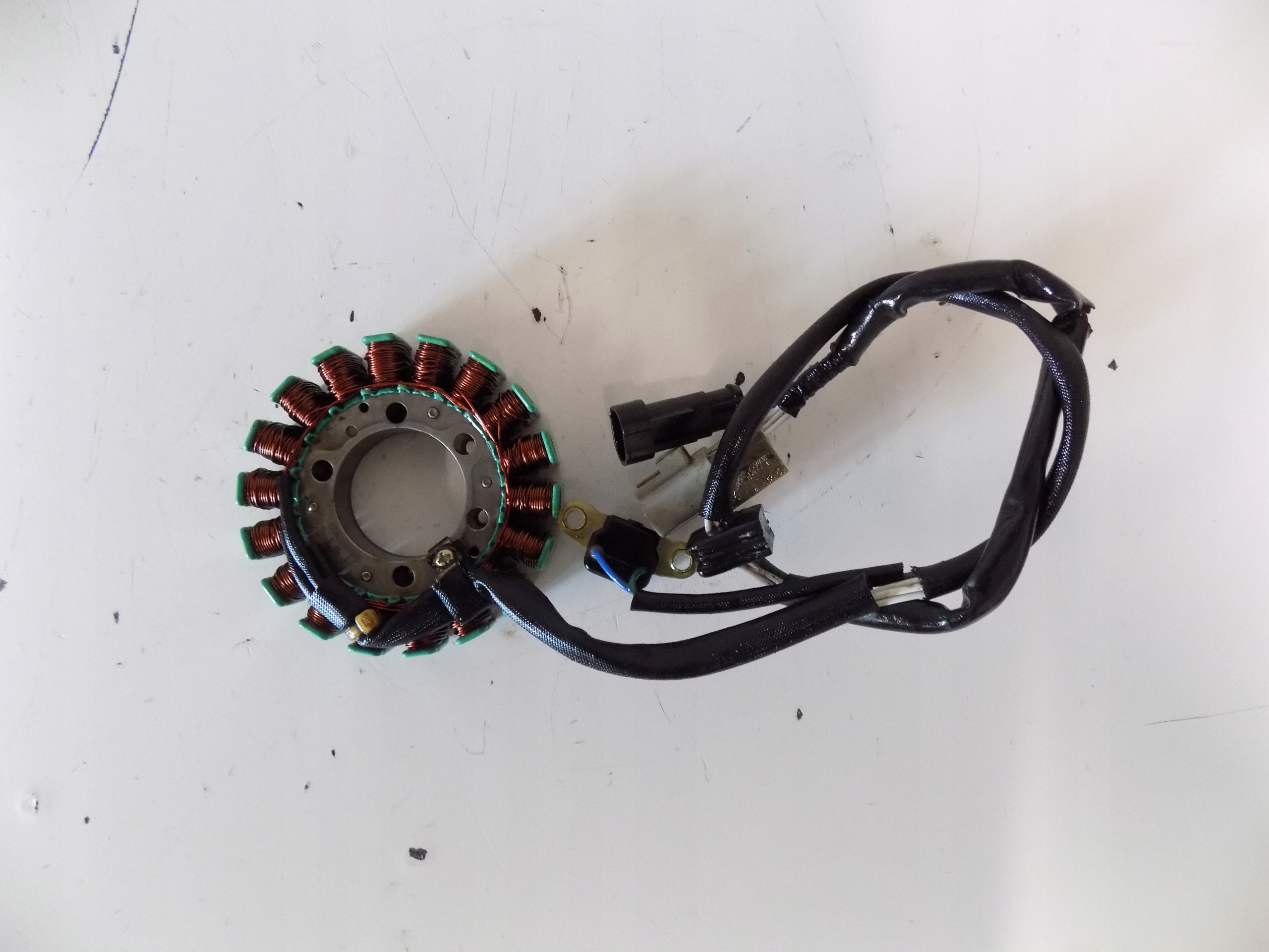 BENELLI IMPERIALE 400 СТАТОР СТАТОР ЗАПАЛЮВАННЯ