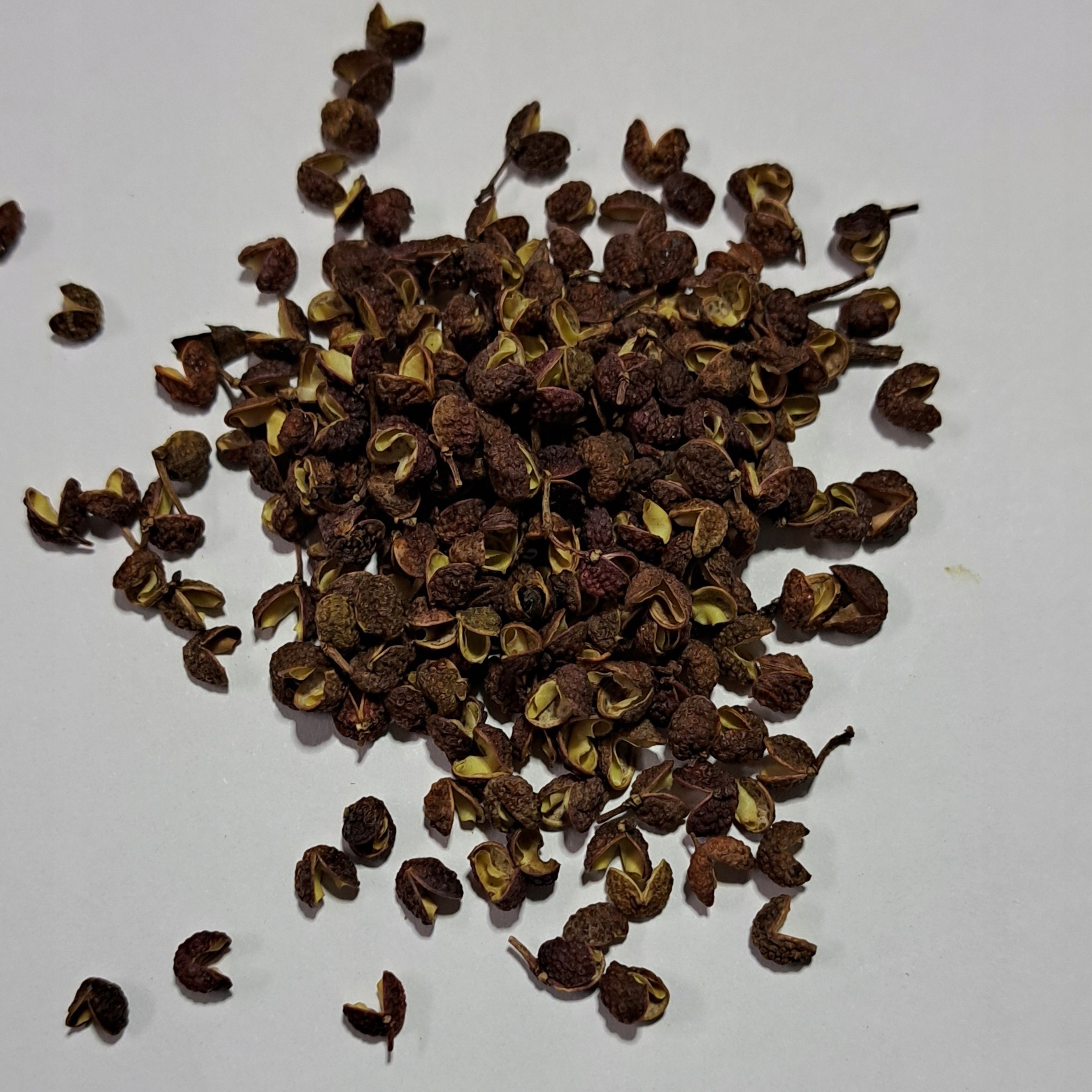 Levně Pepř bhútánský celý 1 kg