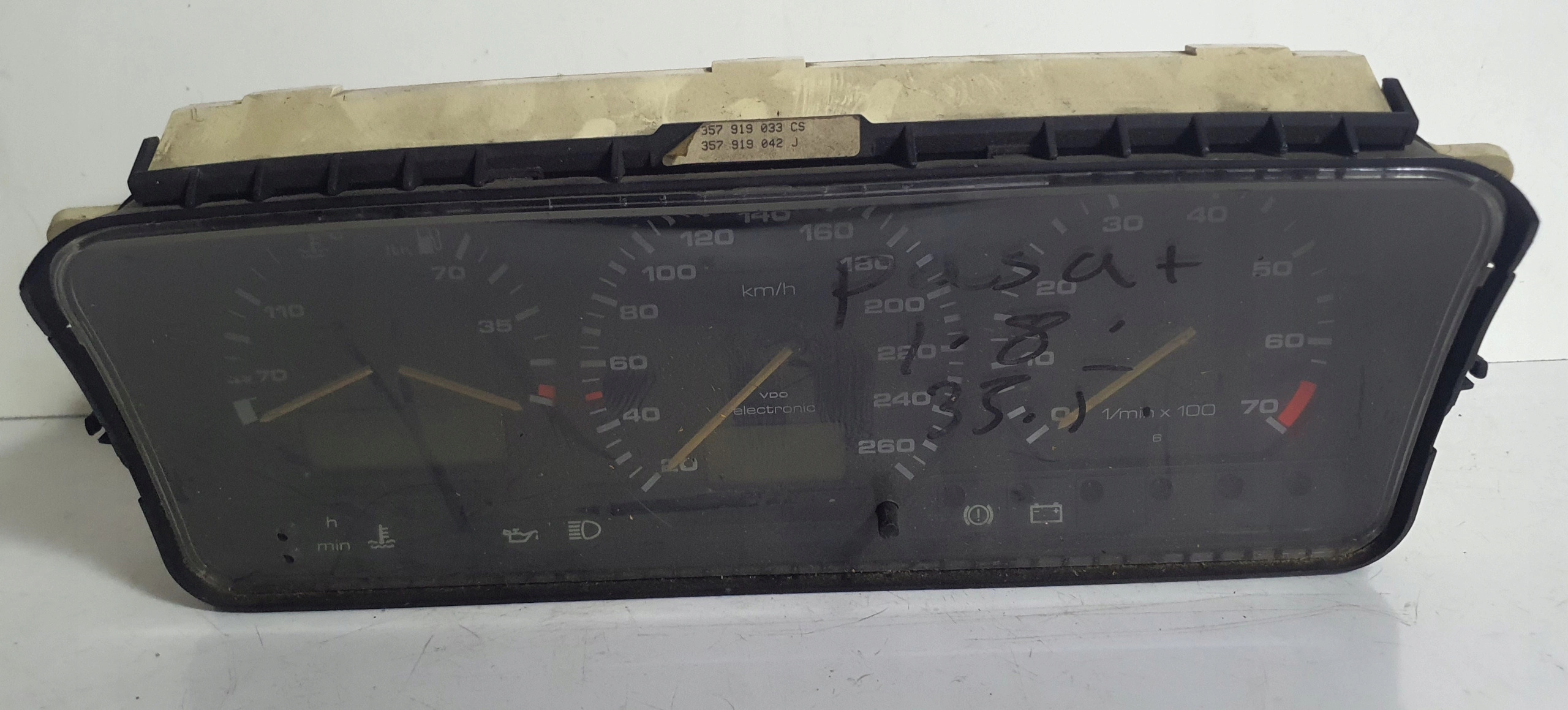 VW PASSAT B3 CORRADO 2.8 VR6 dials dials 357919033CS 357919042J original