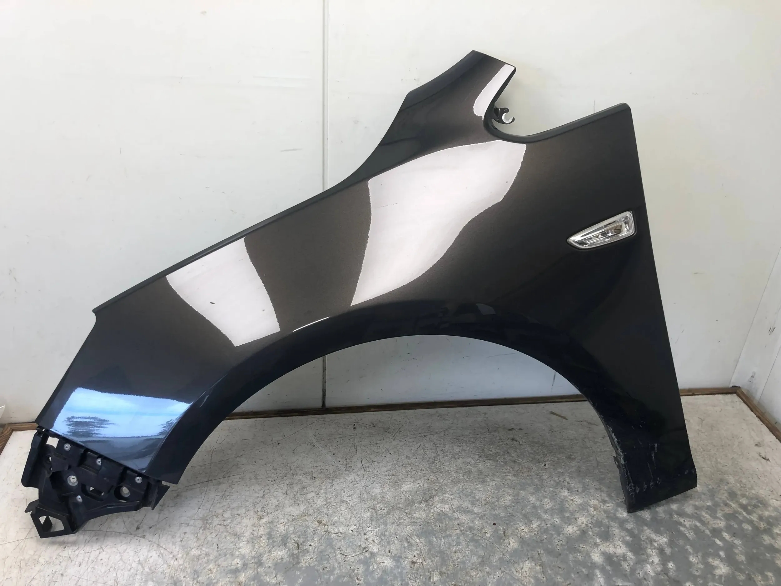 fender left front OPEL ASTRA J LIFT Z190