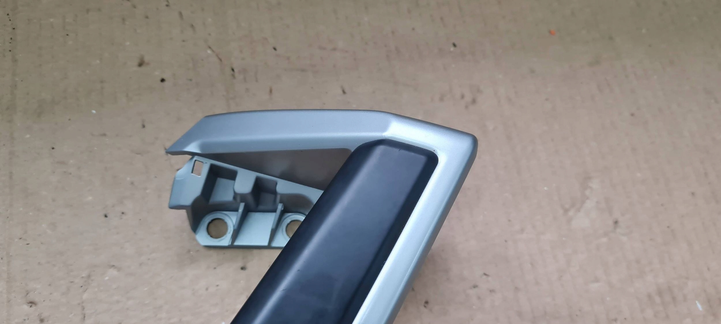 Q3 83A handle armrest door left front EU 83A867161B